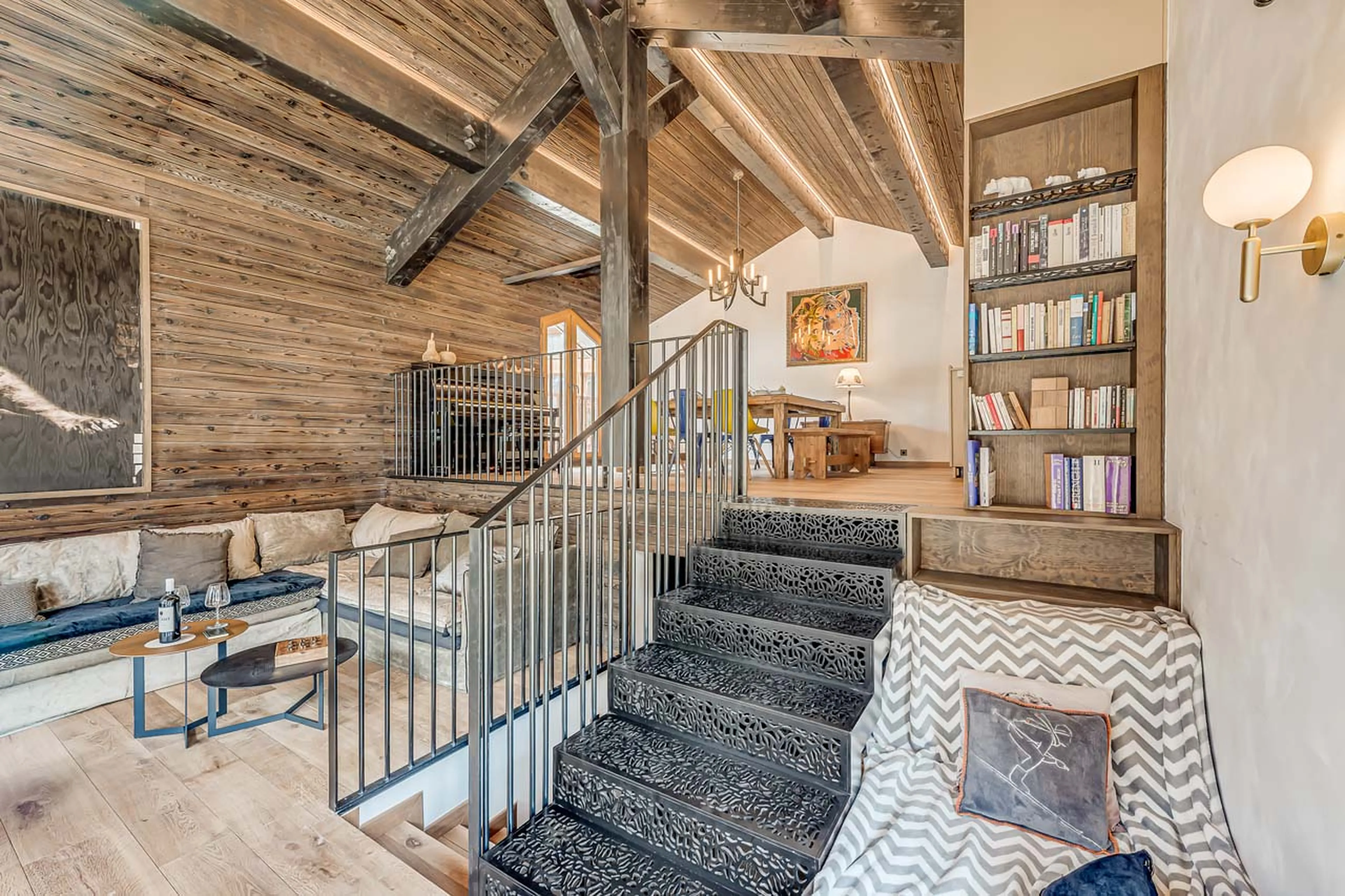 Reading nook at in Chalet Les Sources de la Davie, Tignes