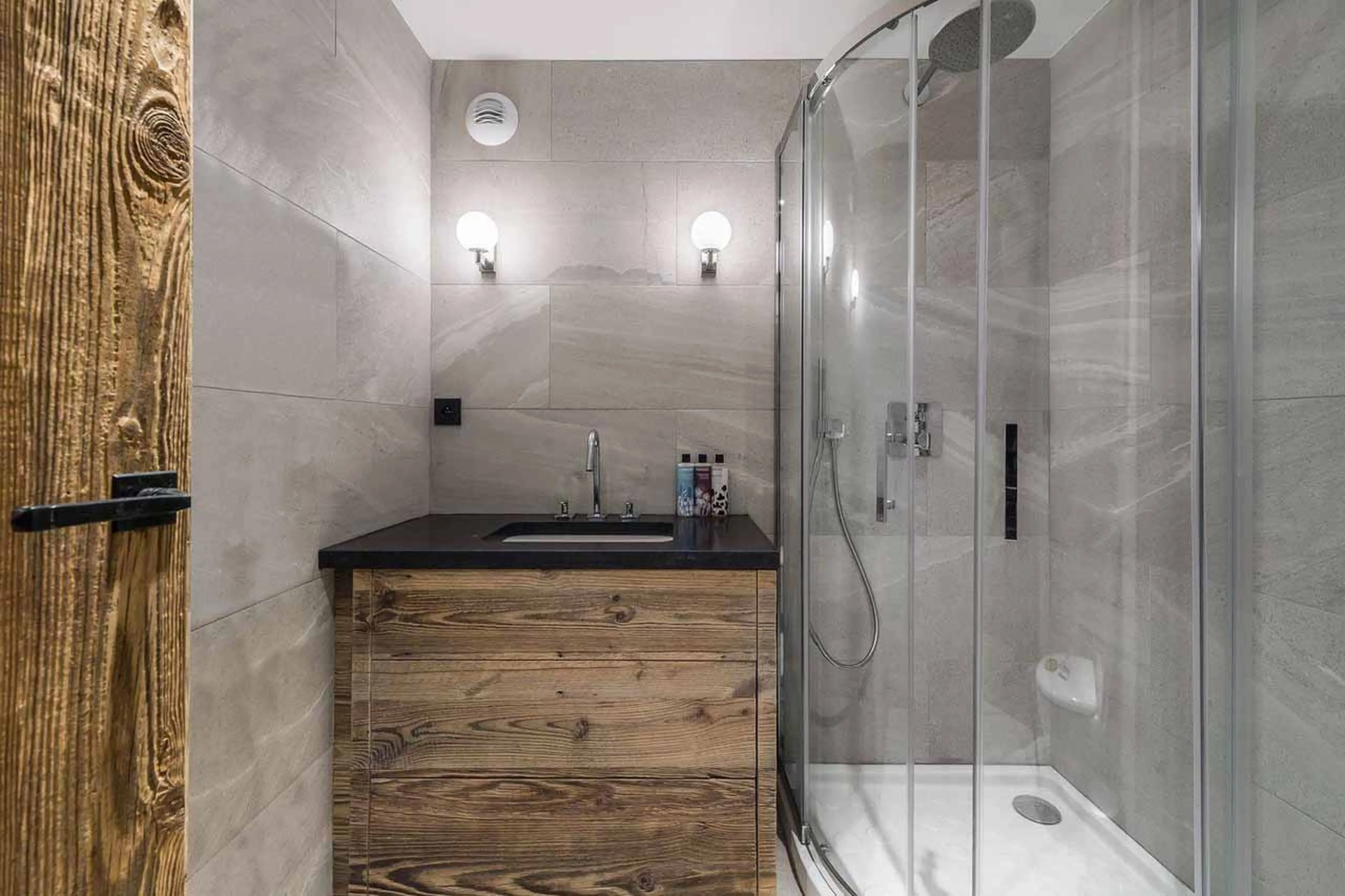 Shower room at Chalet Les Voutes in Meribel