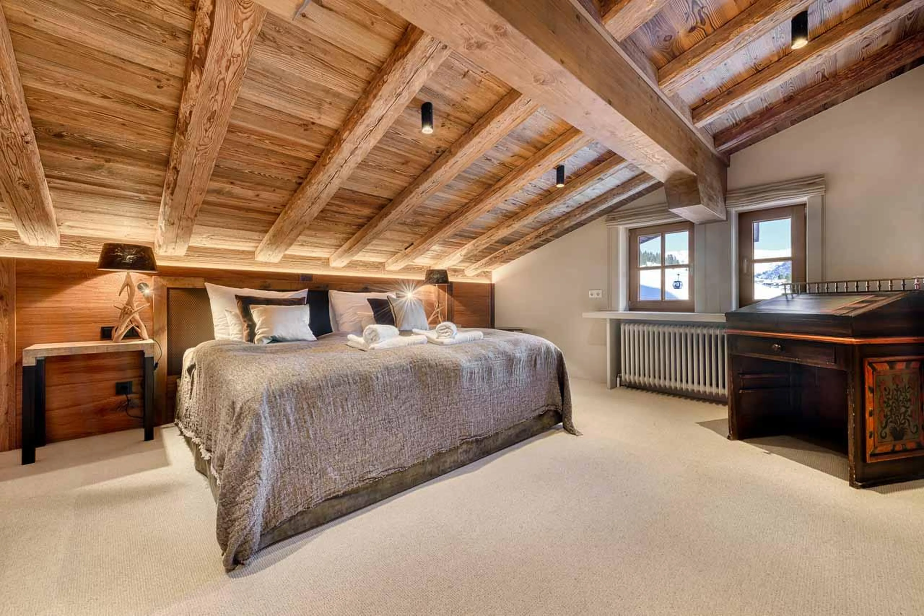 Bedroom five at Chalet Lilly in Zug