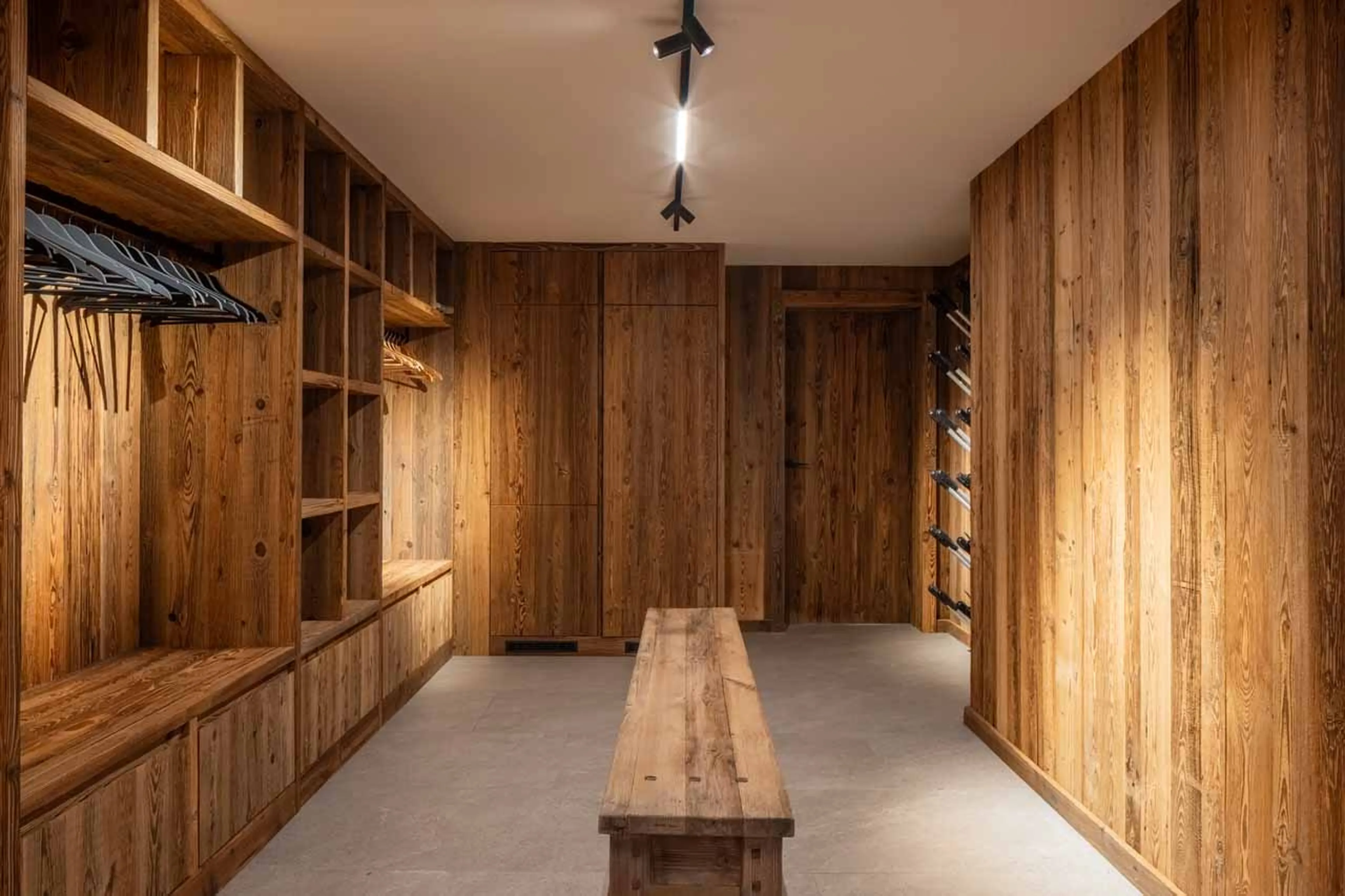 Ski room at Chalet L'Orchidee in Meribel