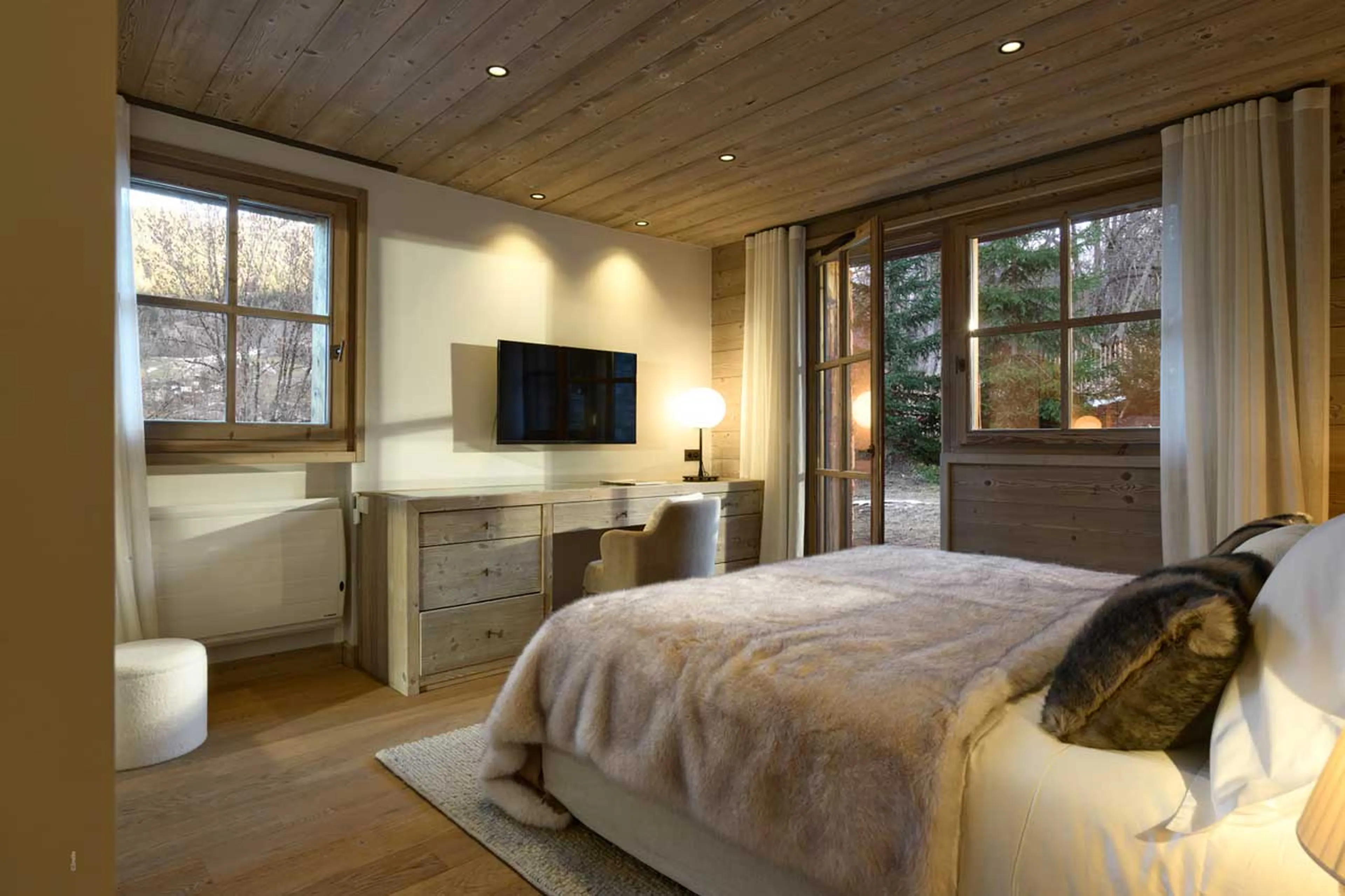 Bedroom 5 at Chalet L'Oree in Meribel
