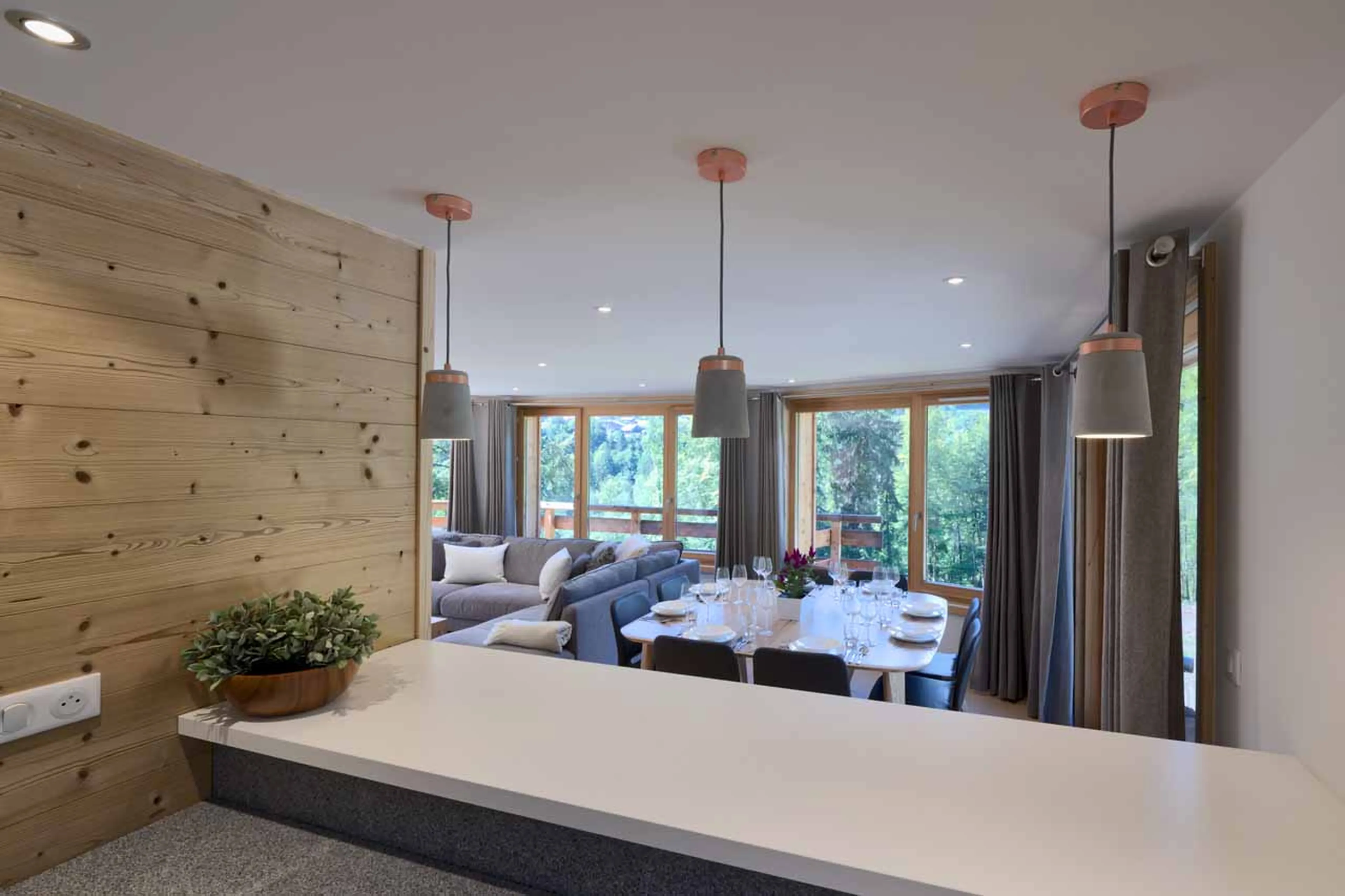 Kitchen and dining area at Chalet Lorne in Morzine