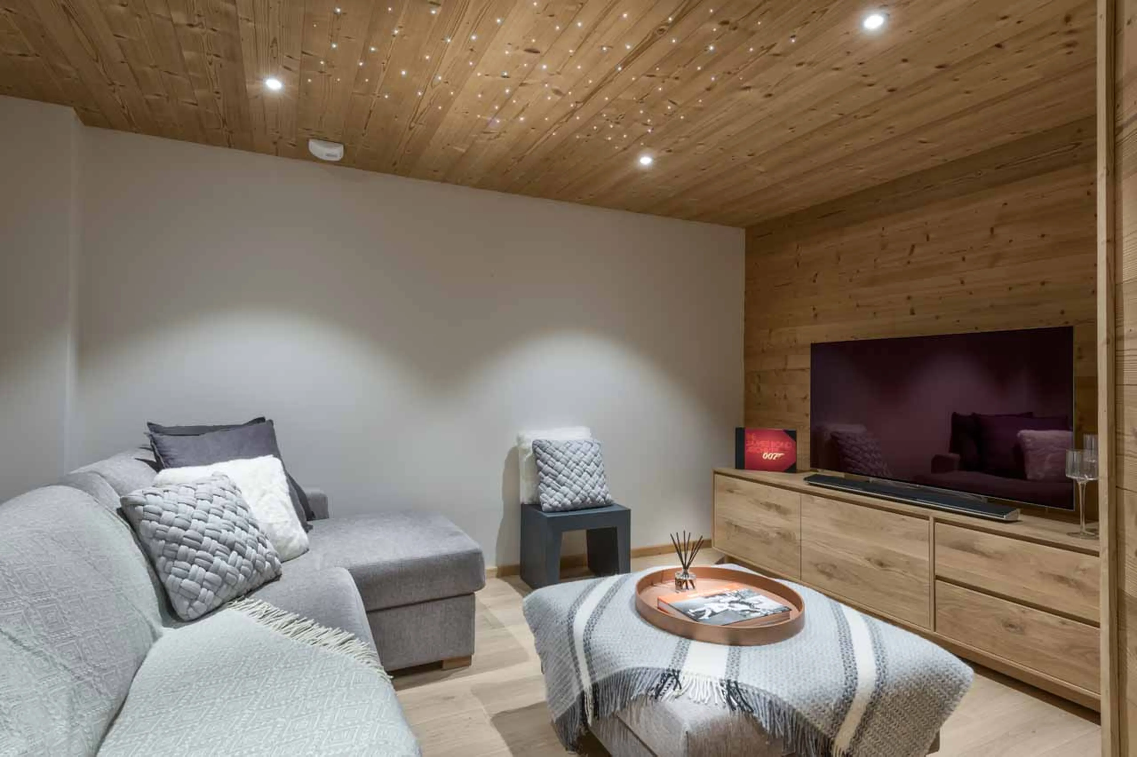 TV room at Chalet Lorne in Morzine