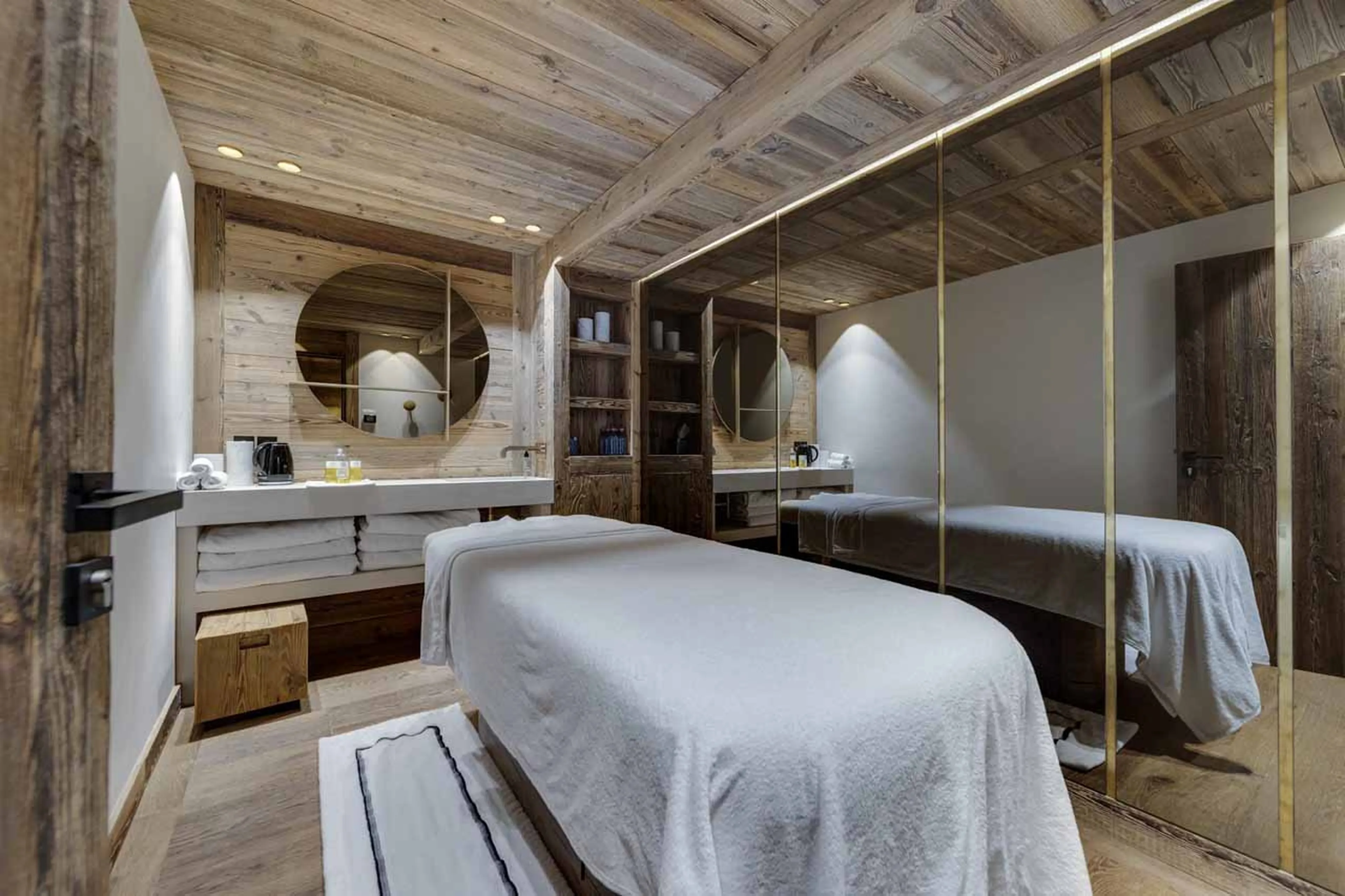 Massage room at Chalet L'Ours Blanc in Val d'Isere