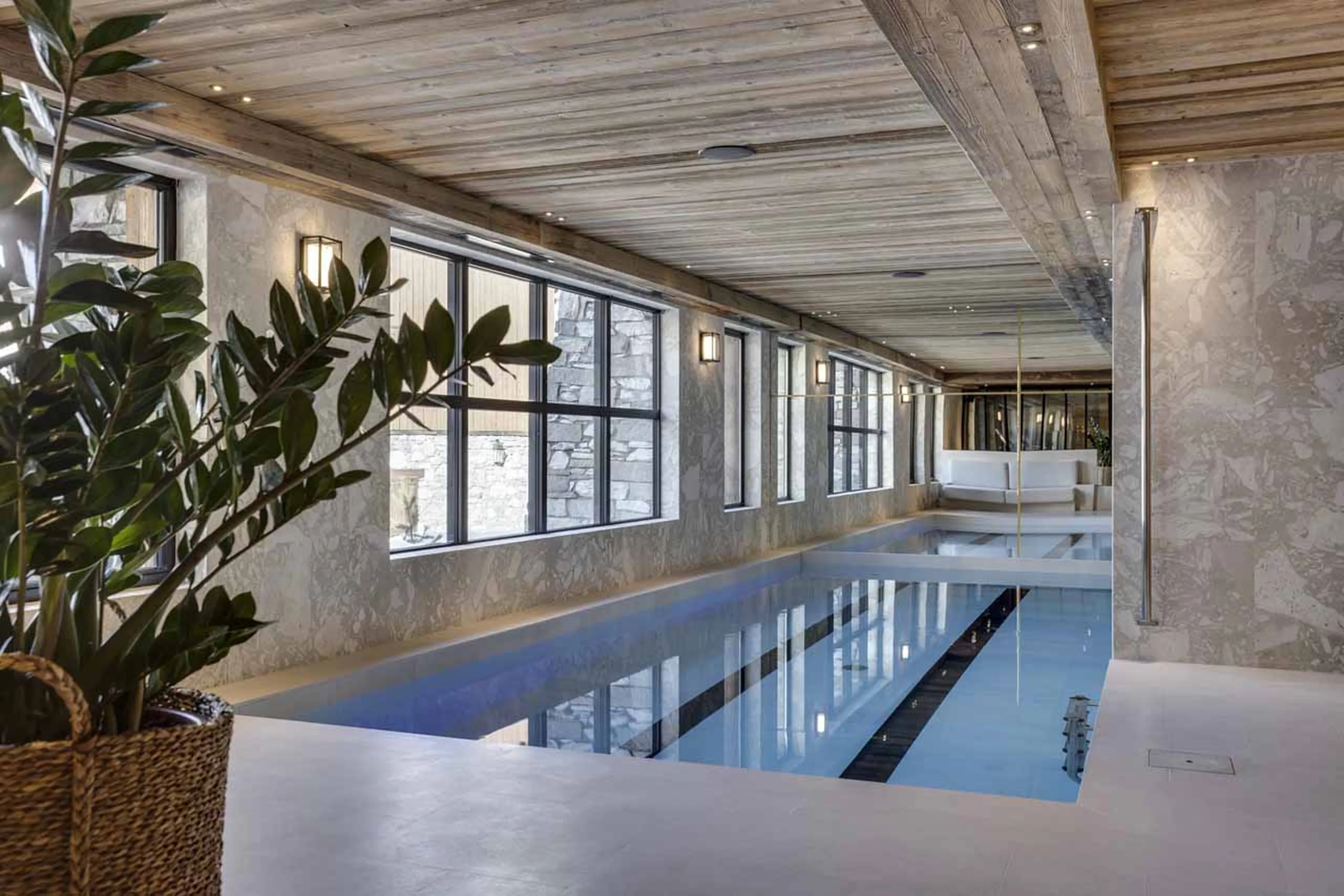 Spa pool at Chalet L'Ours Blanc in Val d'Isere