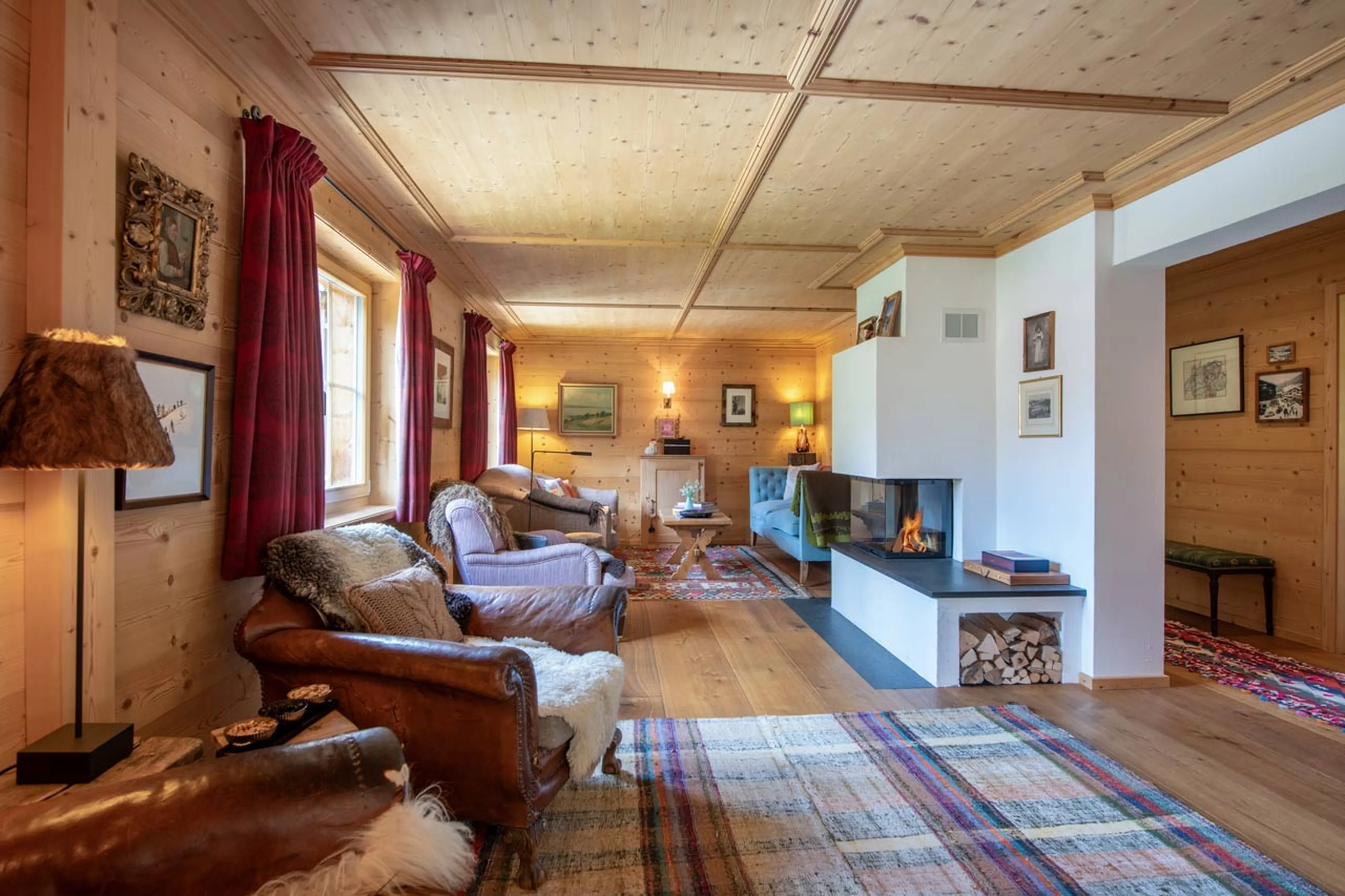 Cosy corner at Chalet Leugisland in Klosters
