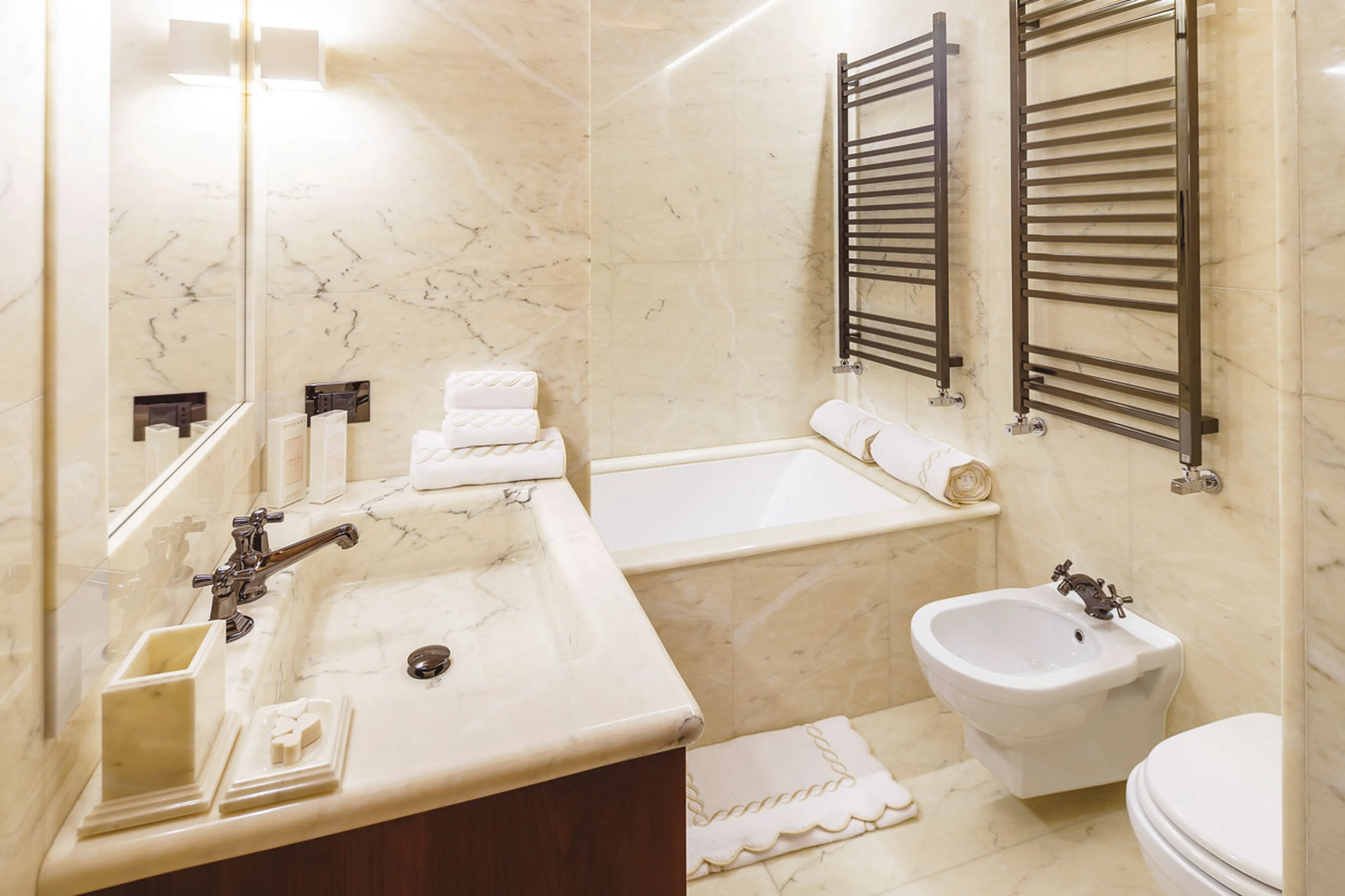 Bathroom two at Chalet LV | 01 in Cortina