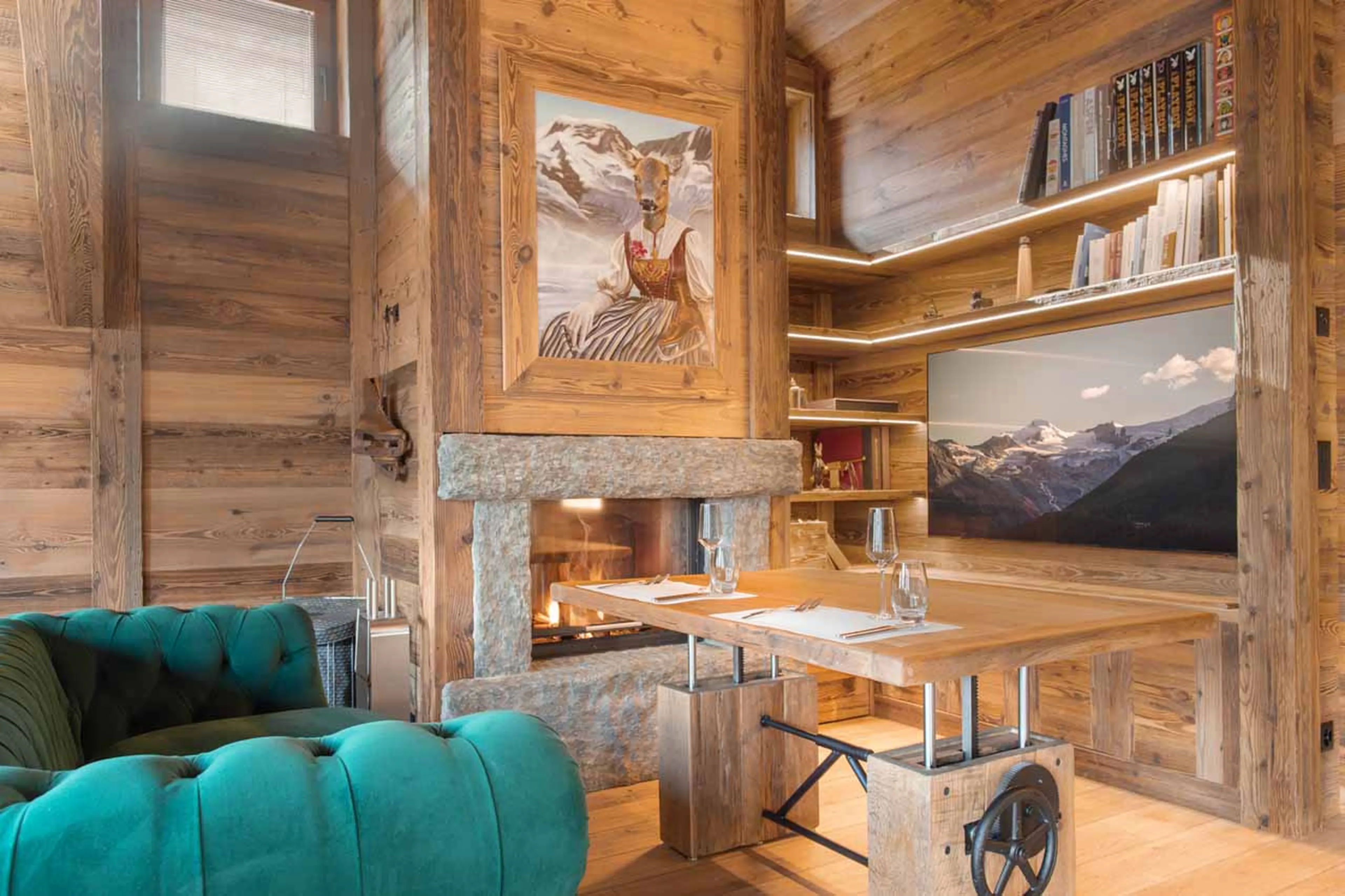 Fireplace and sitting area in master suite