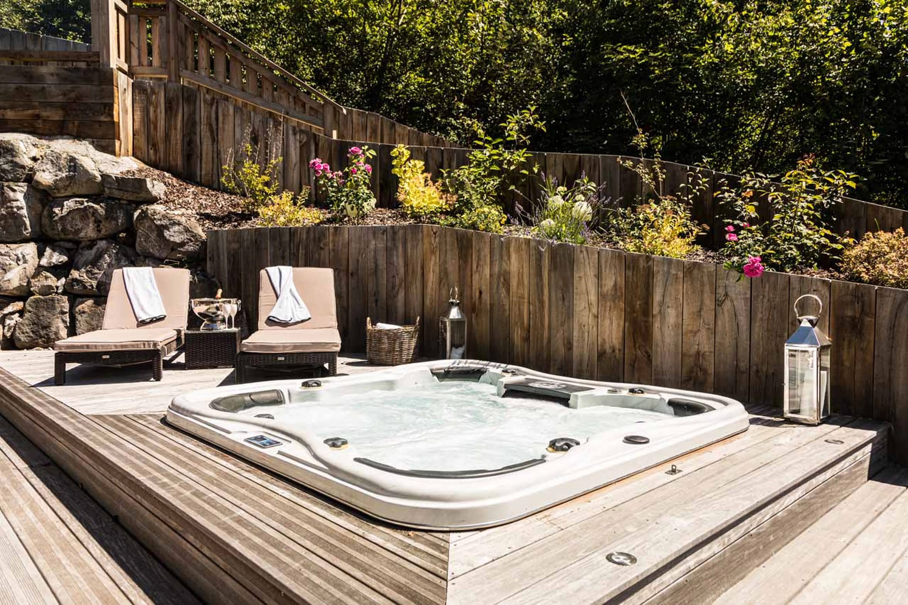 Outdoor hot tub at Chalet M in Morzine