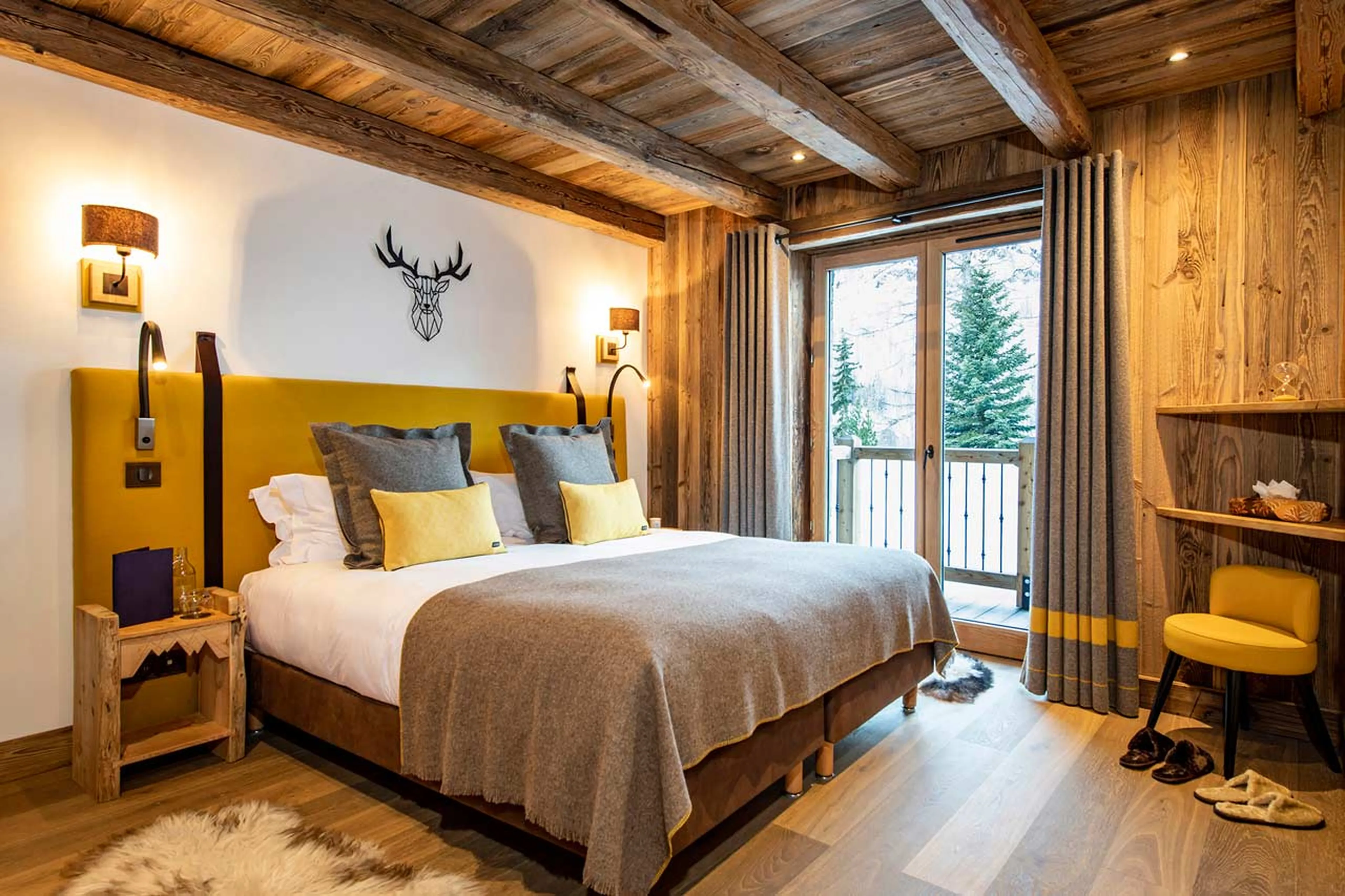 Bedroom six at Chalet Machapuchare in Val d'Isere