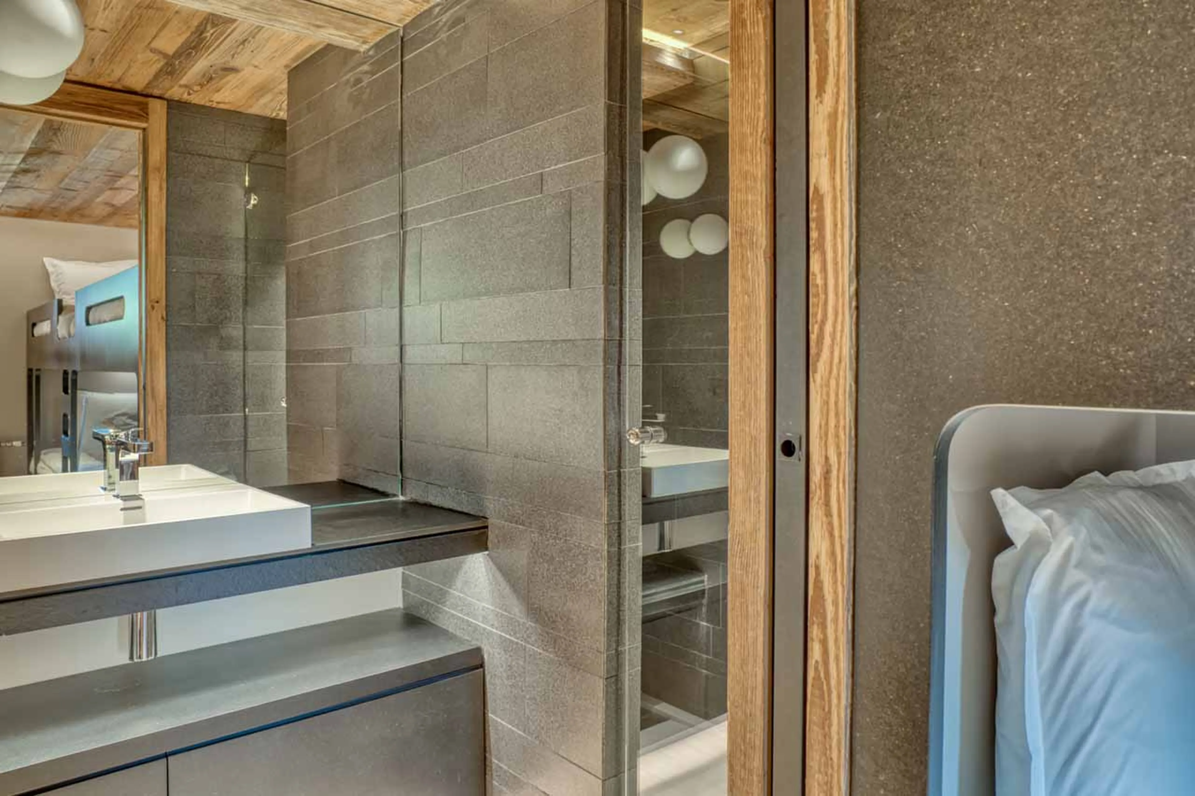 Bedroom 2 en-suite at Chalet Maier in Megeve