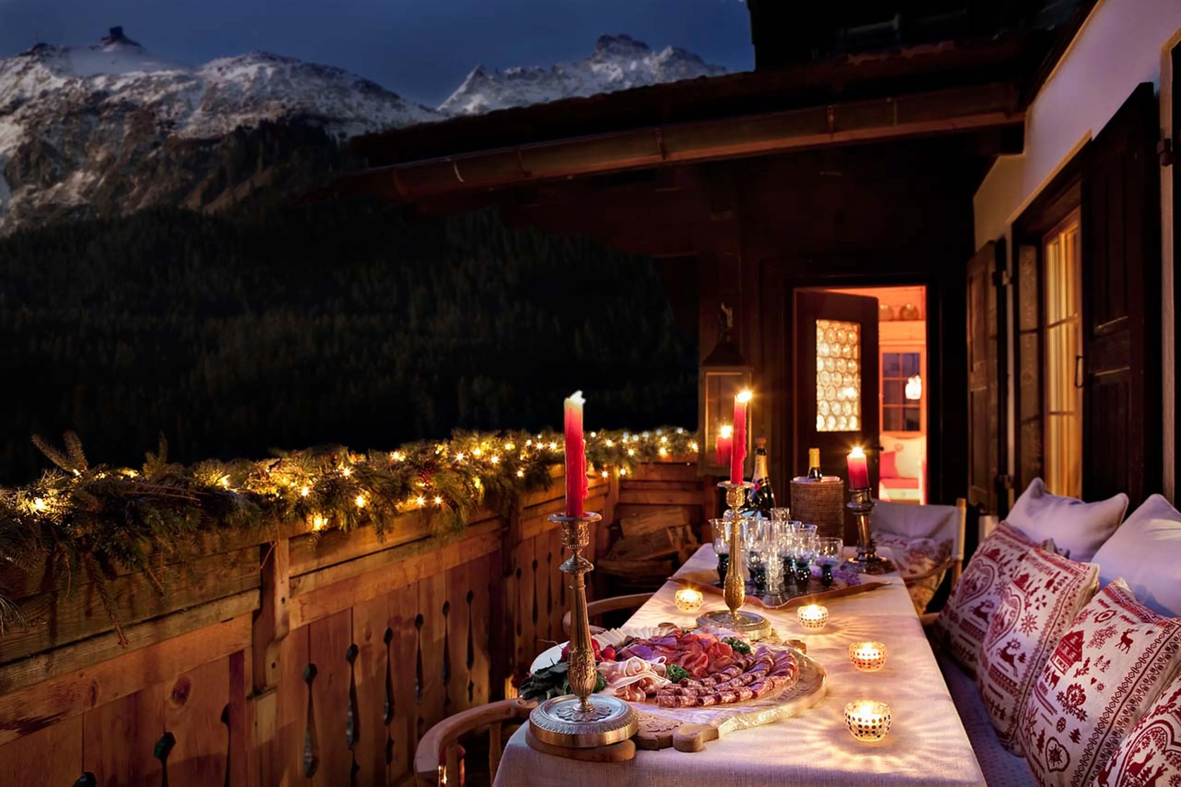 chalet-maldeghem-klosters-balcony