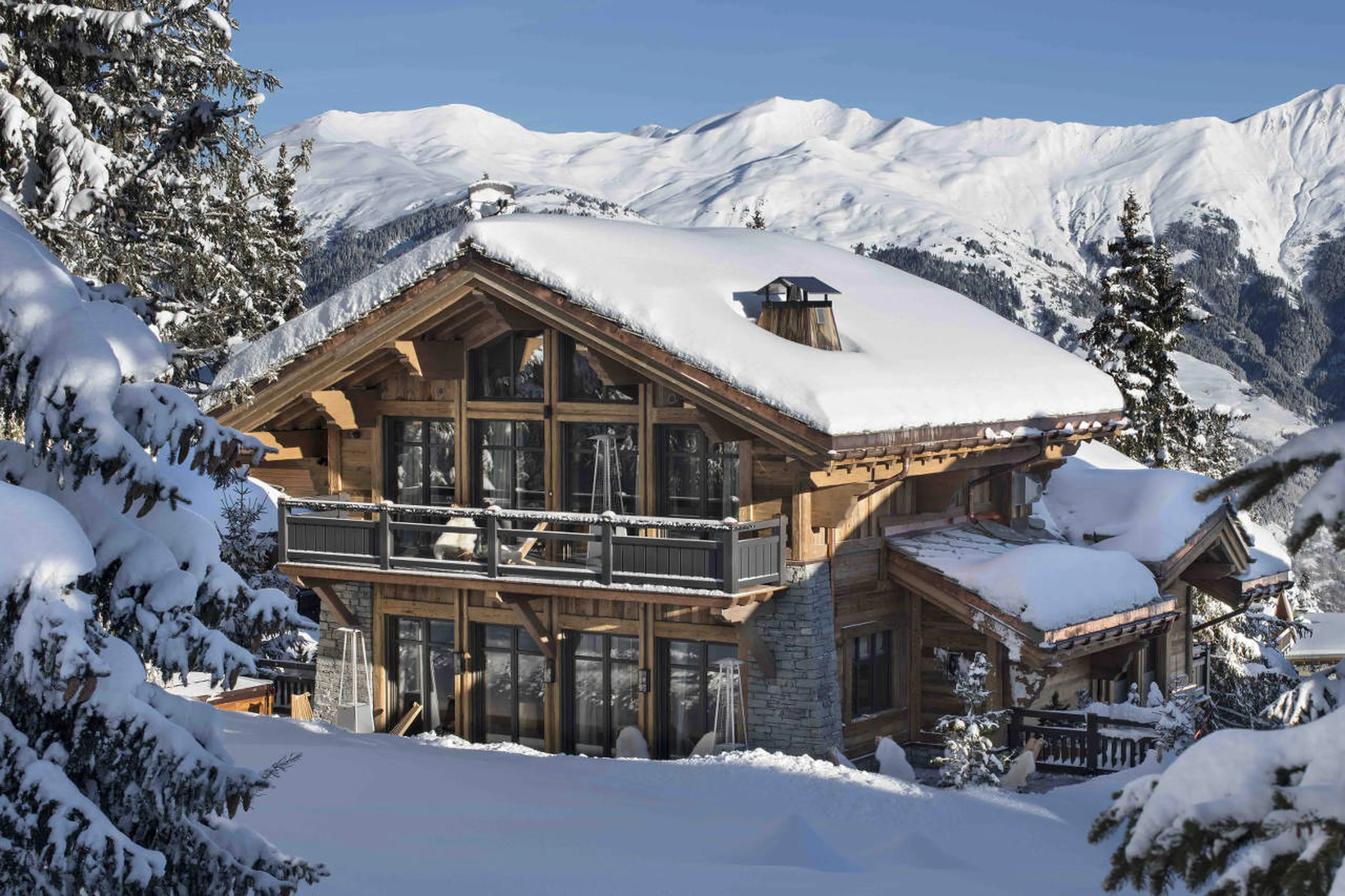 Ski in ski out Chalet Manasa In Courchevel 1850