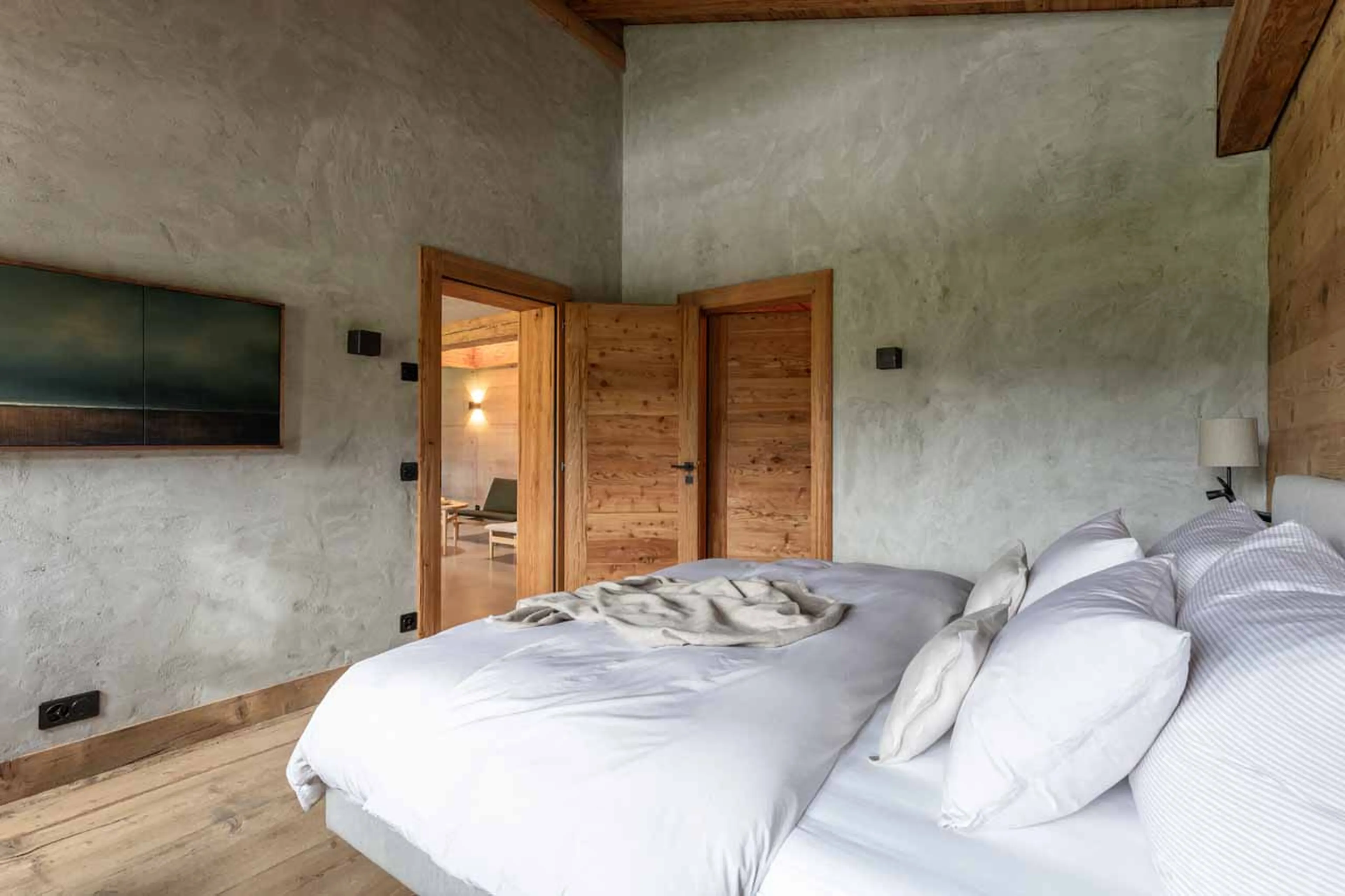 Master suite at Chalet Mannenberg near Gstaad