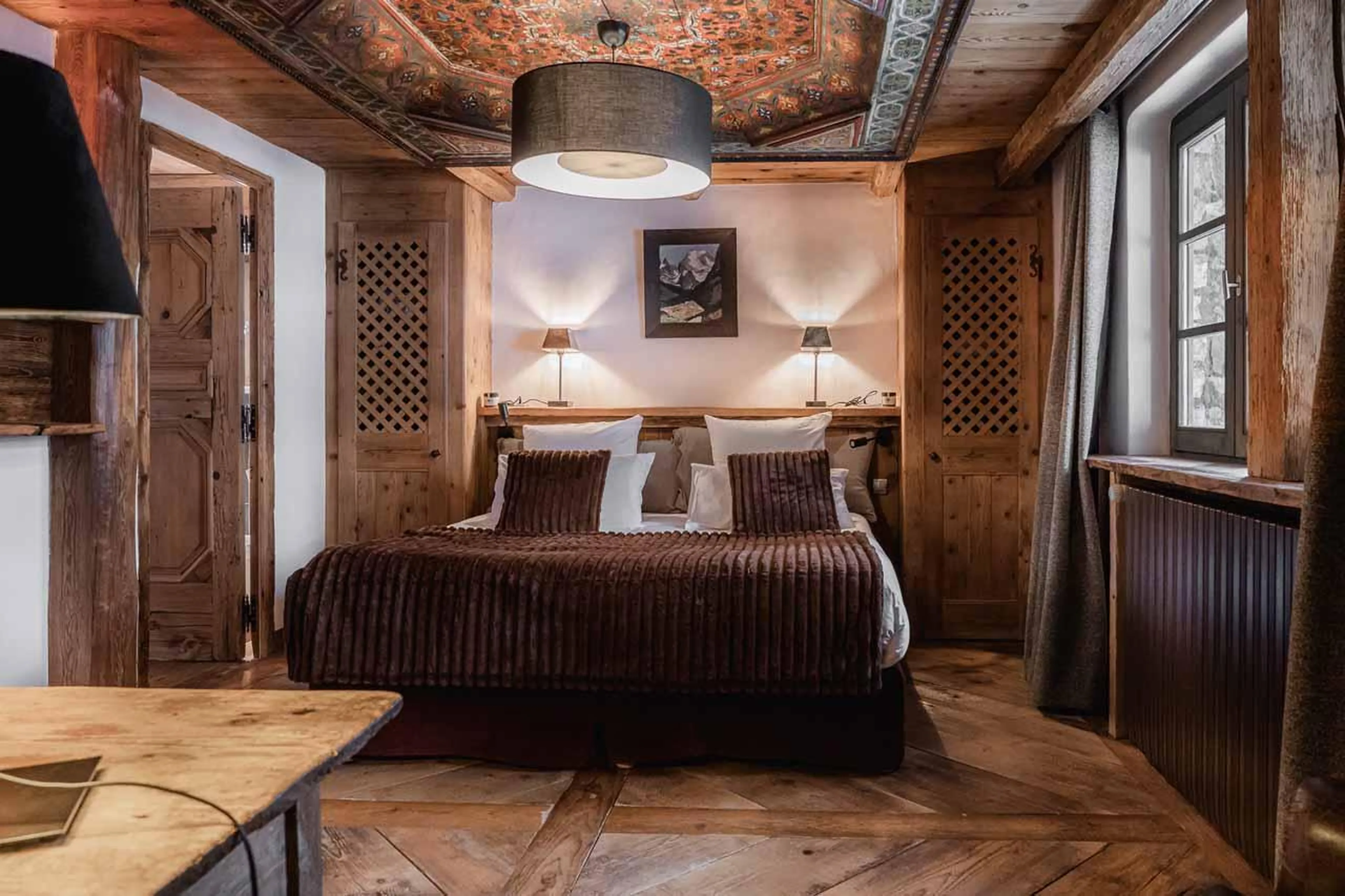 Double bedroom with en-suite bathroom  in Chalet Marie, Val d'Isere