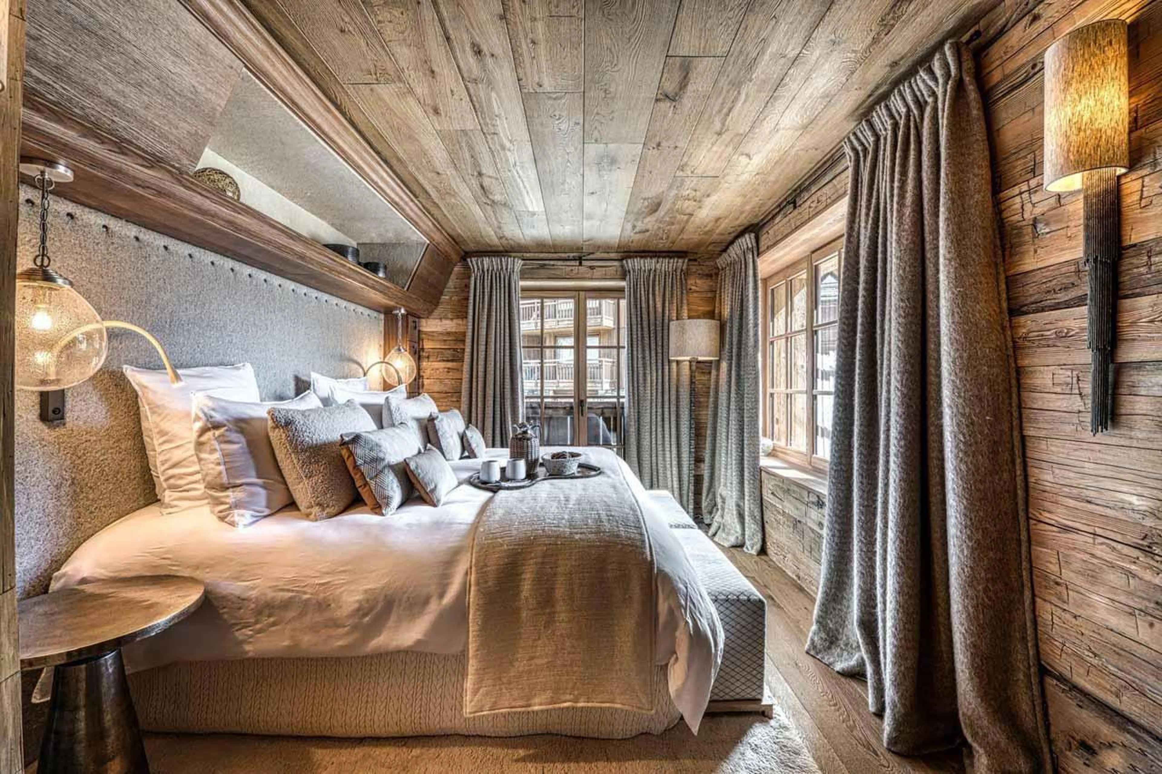 Luxurious master bedroom in Chalet Markhor, Val d'Isere
