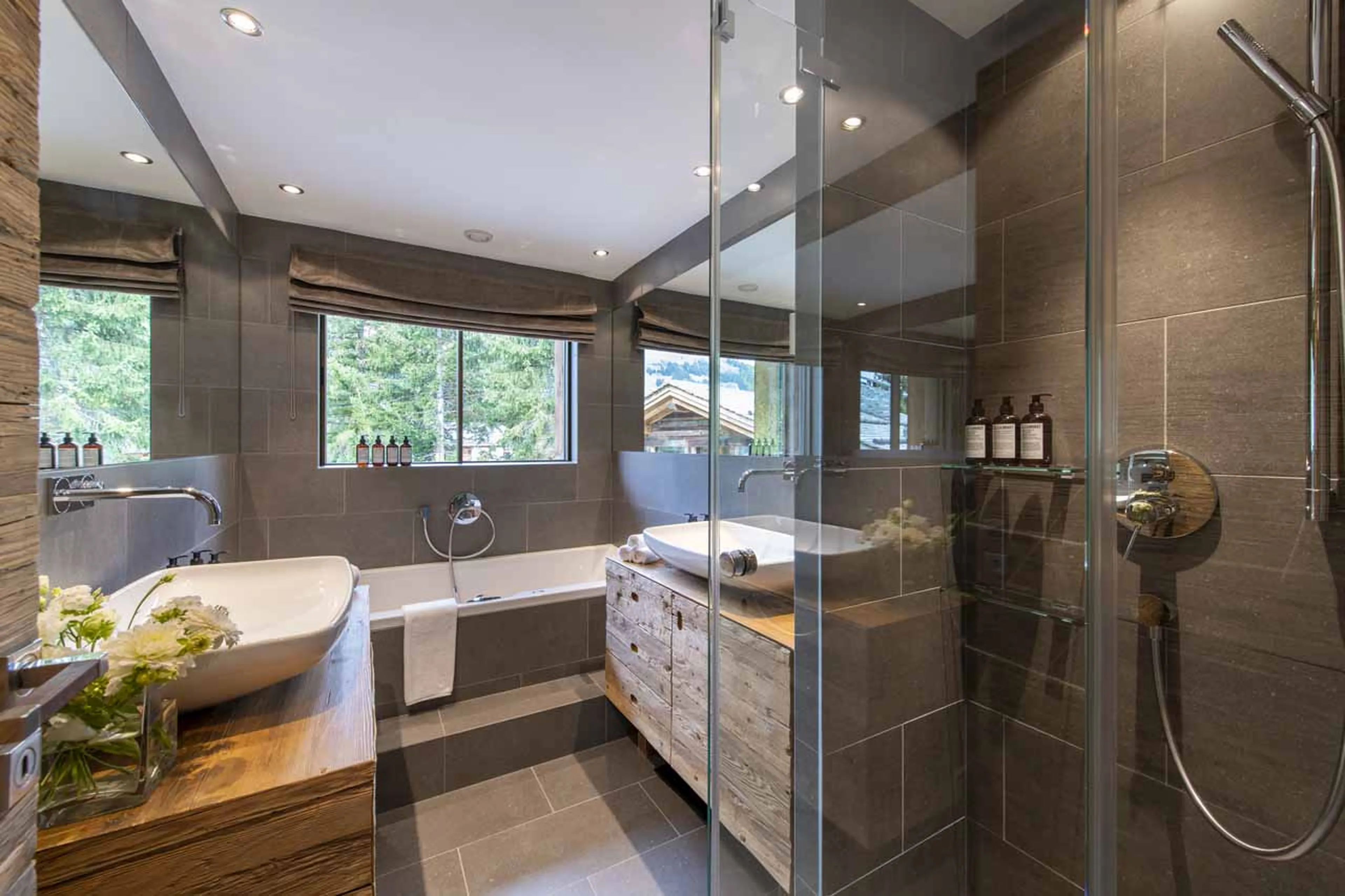 bathroom three at Chalet Marmottier in Verbier