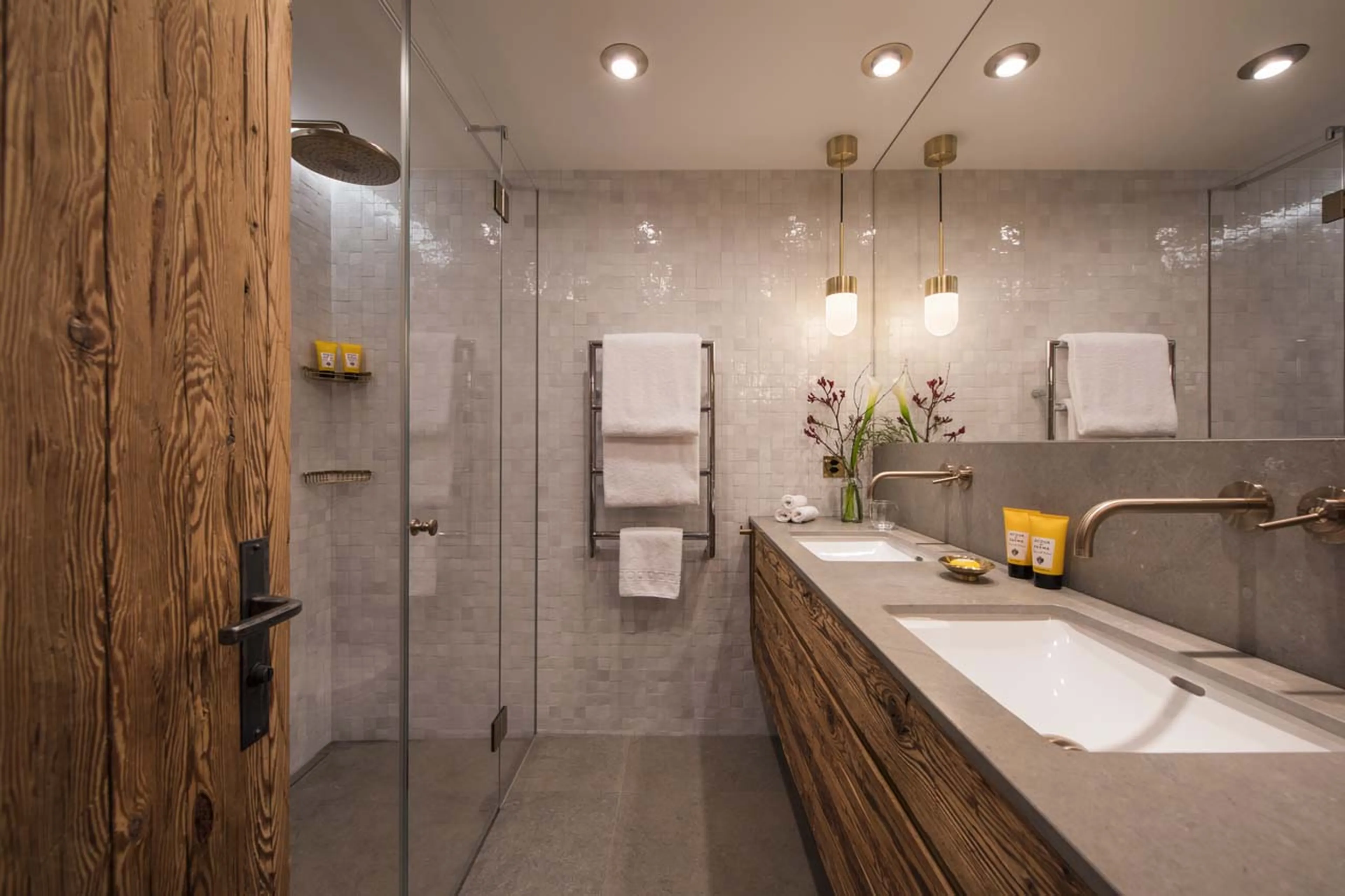 Third en-suite shower room.