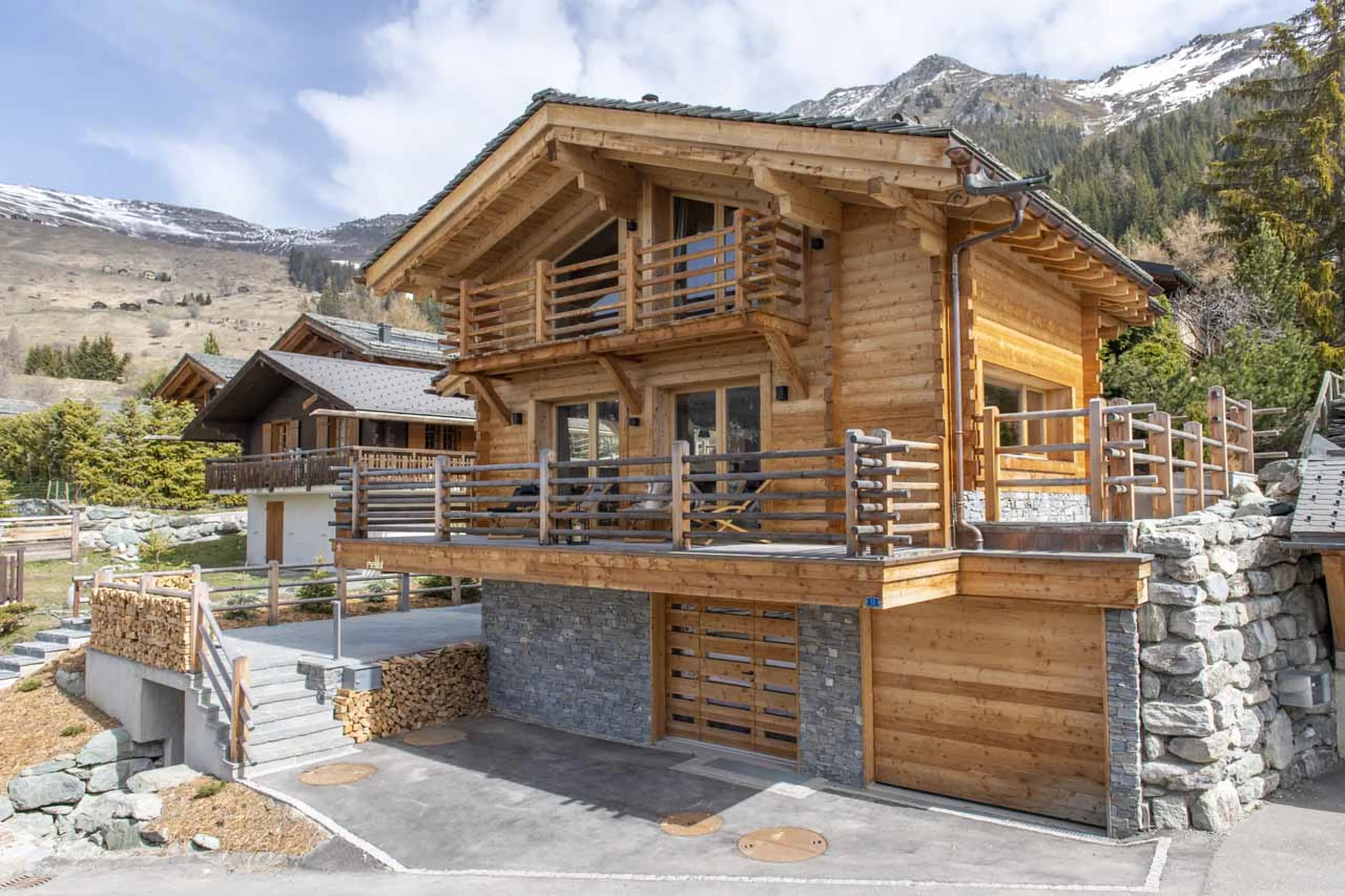 Chalet Melilot in Verbier in summer