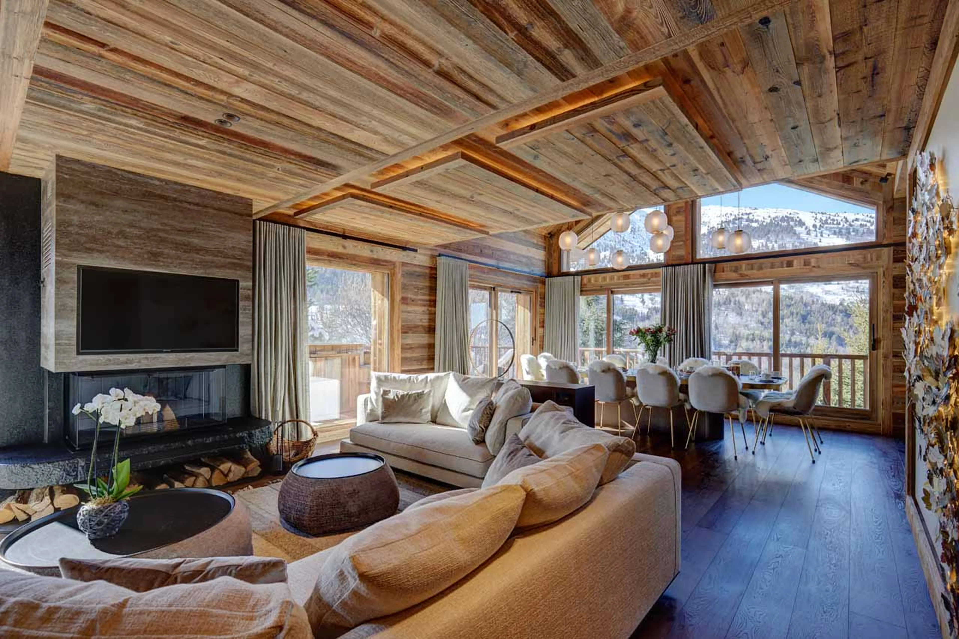 Faux fur blankets in living room at  Chalet Menor in Meribel