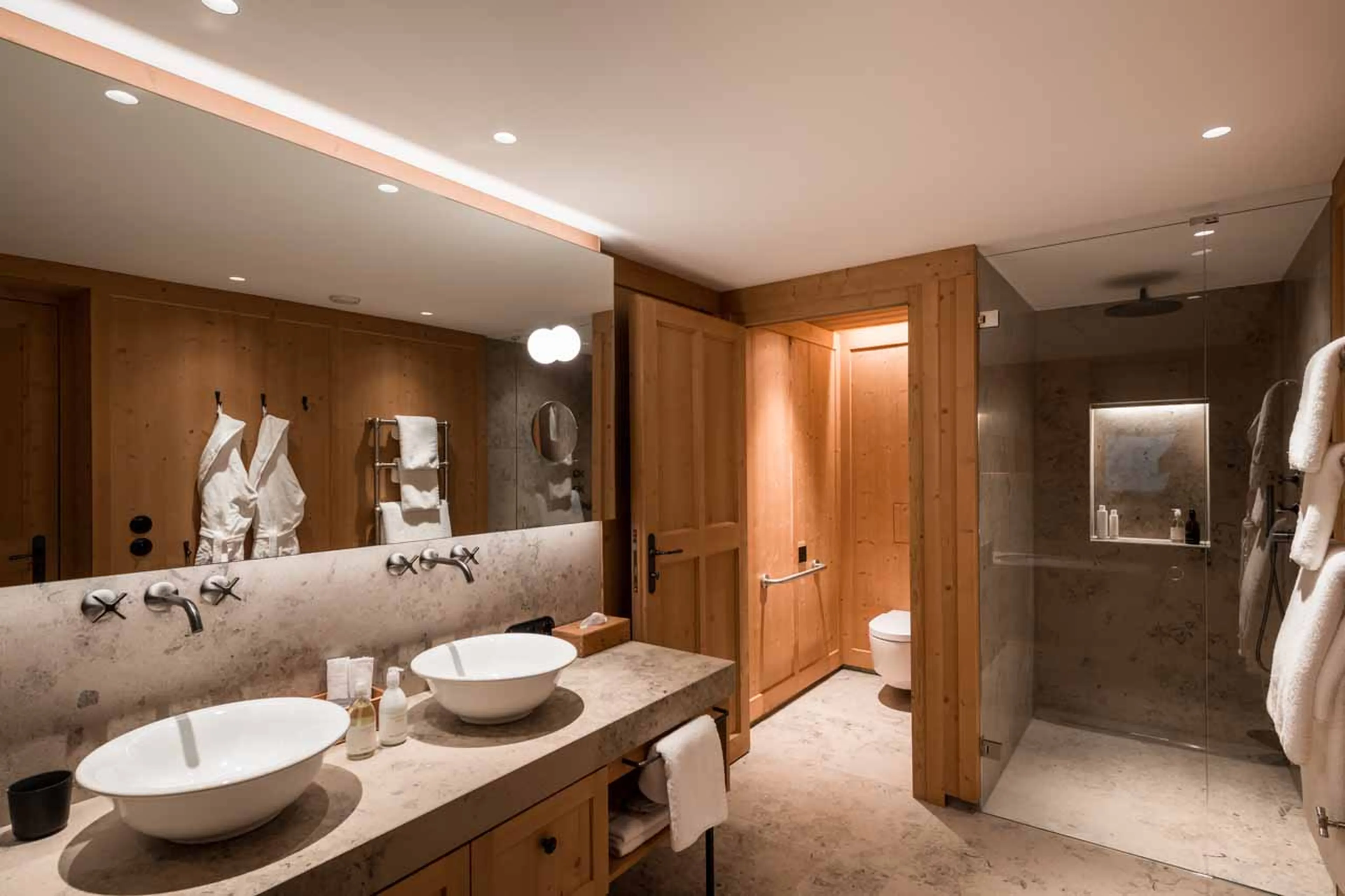 Bathroom three at Chalet Mimi in Lech