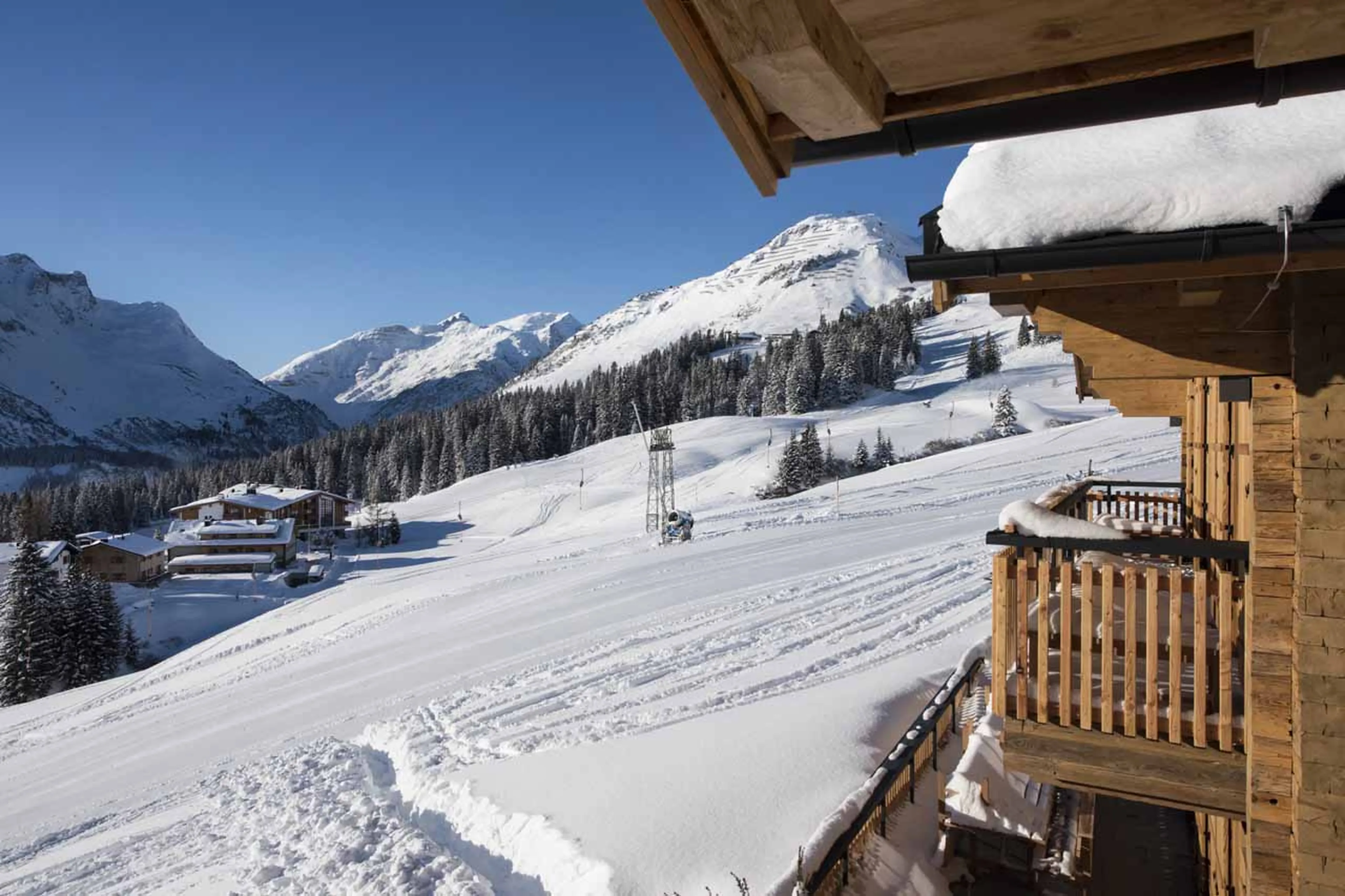 View of Chalet Mimi in Oberlech from balcony