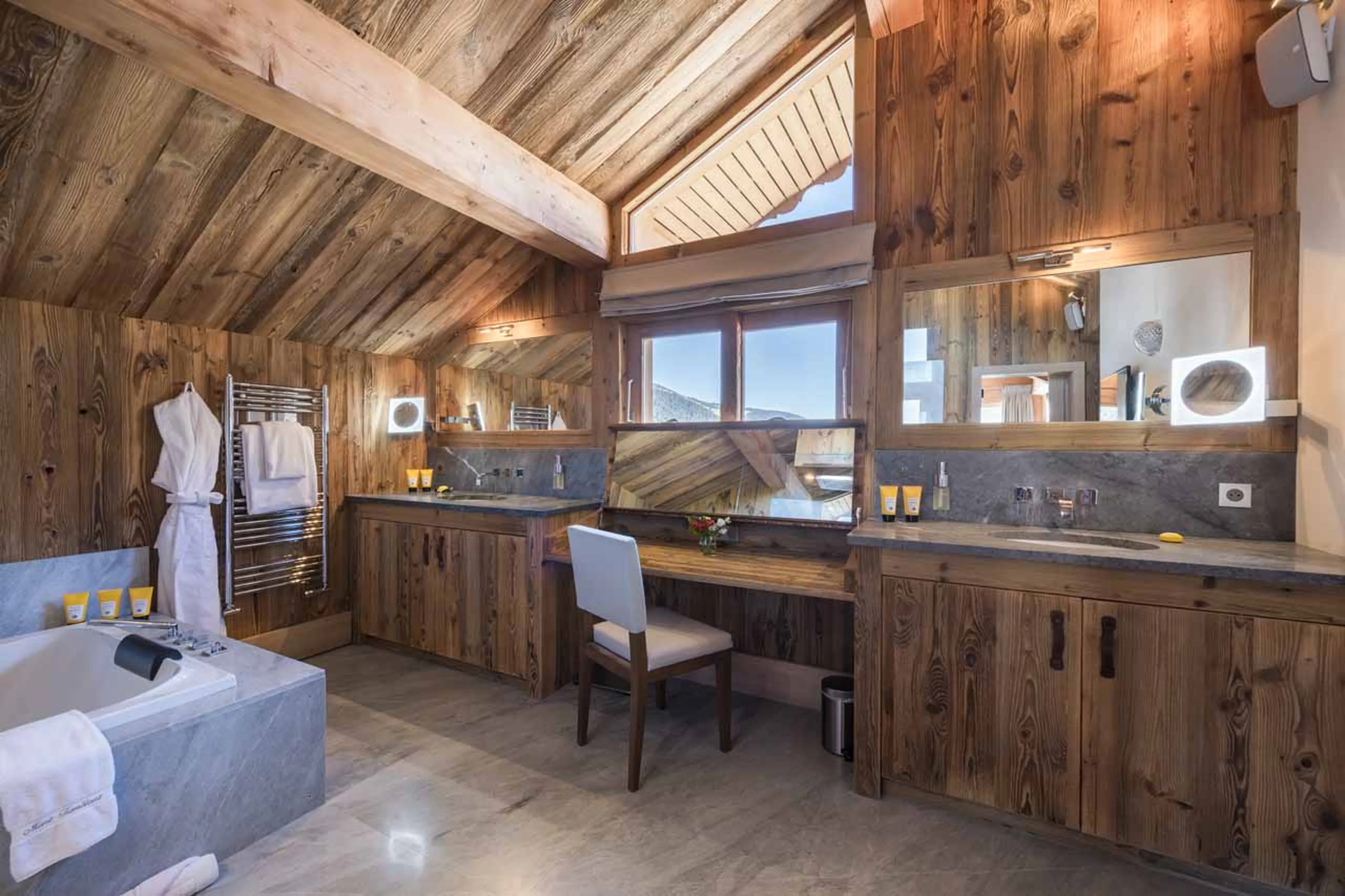 En-suite bathroom at Chalet Mont Tremblant in Meribel