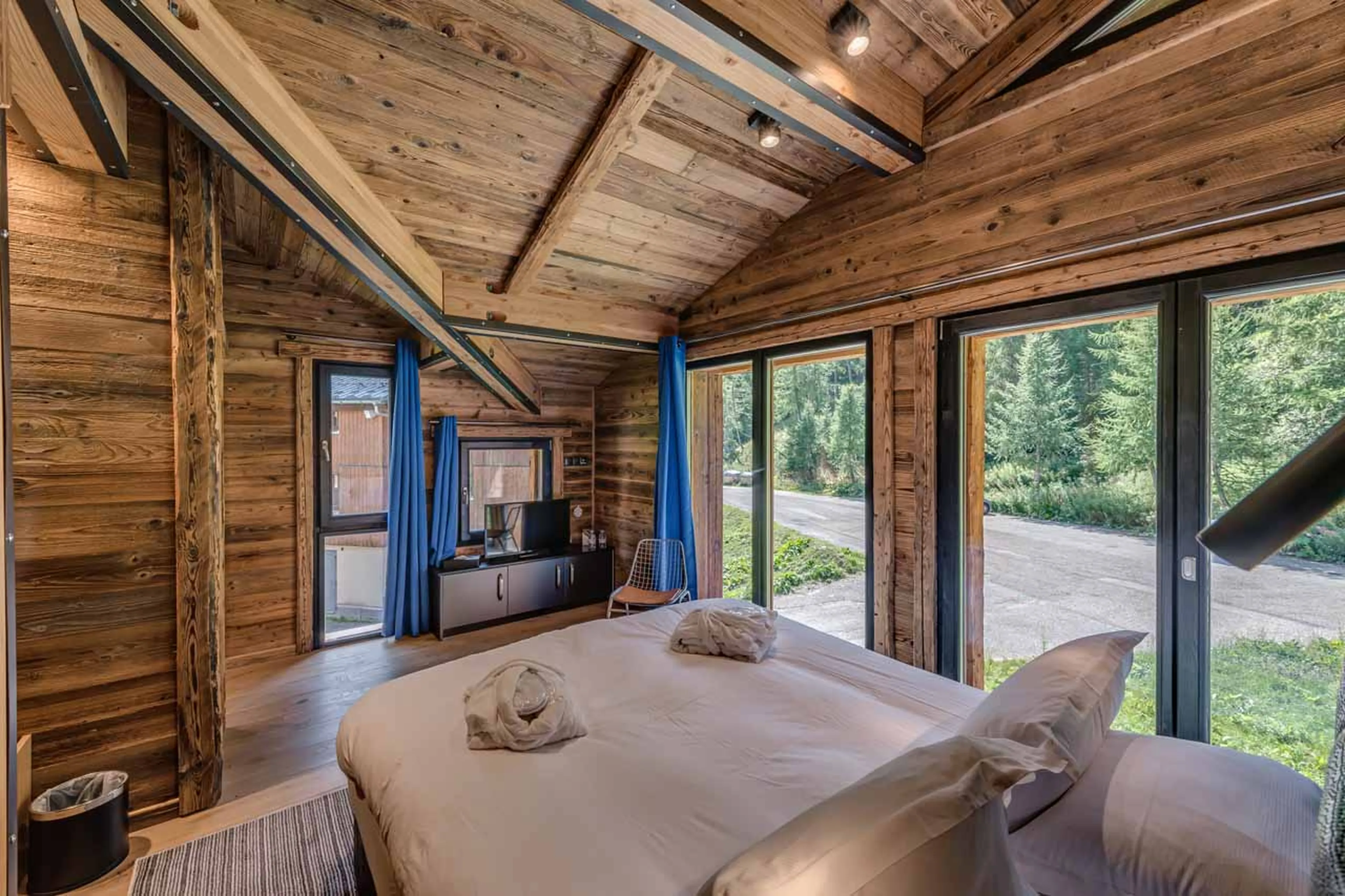 Bedroom one at Chalet Monts in Tignes