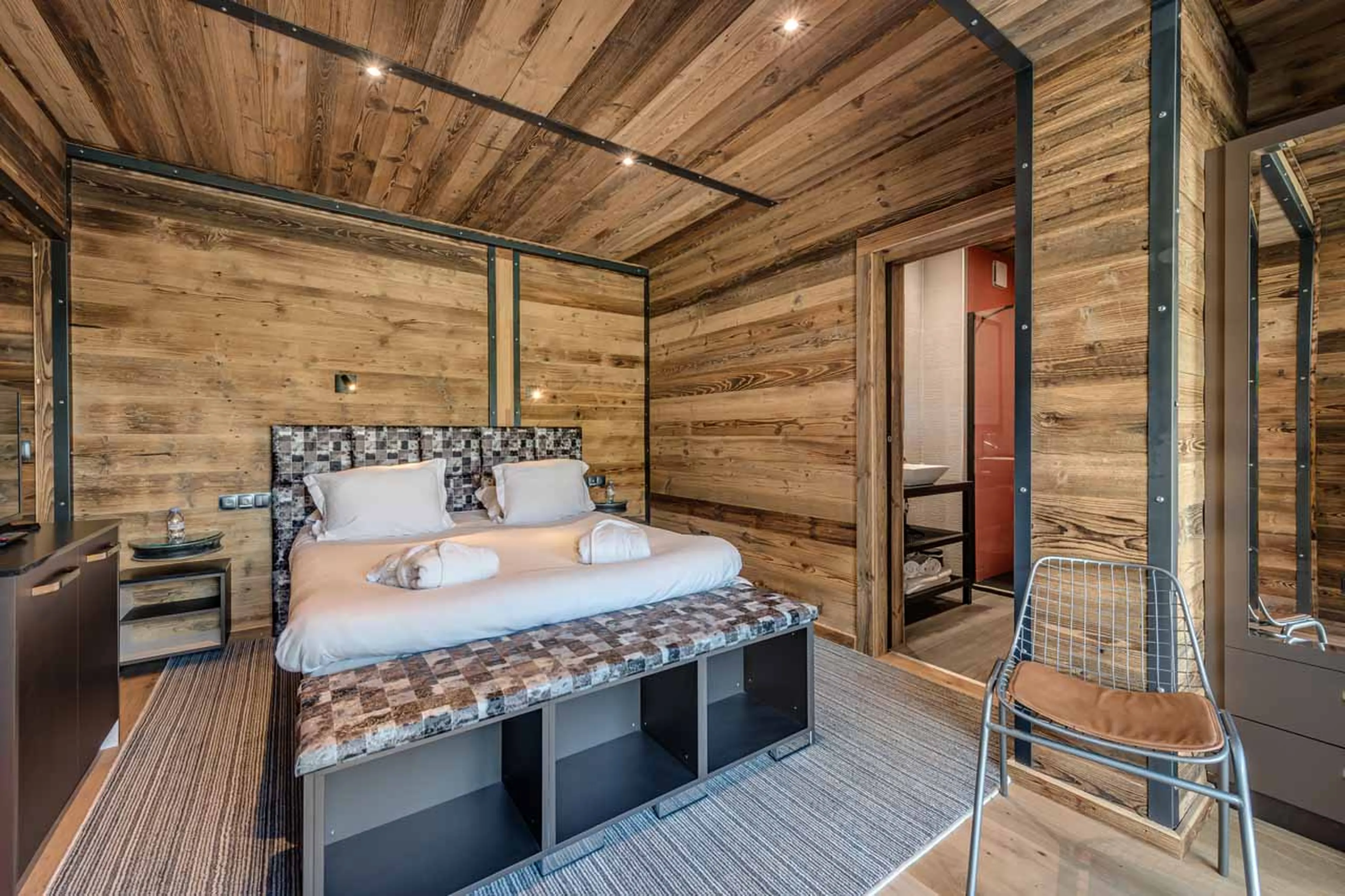 Bedroom four at Chalet Monts in Tignes