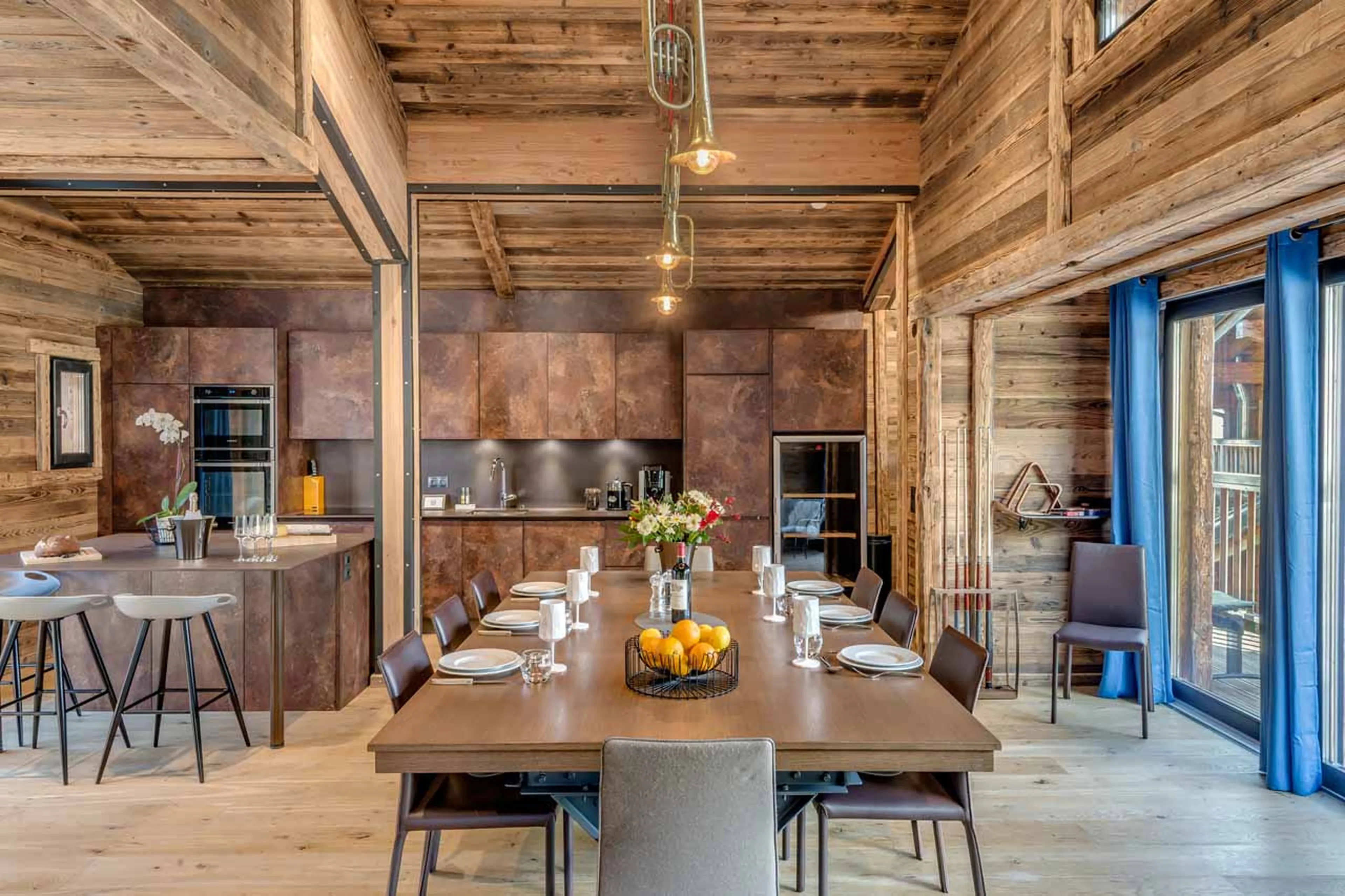 Dining table at Chalet Monts in Tignes