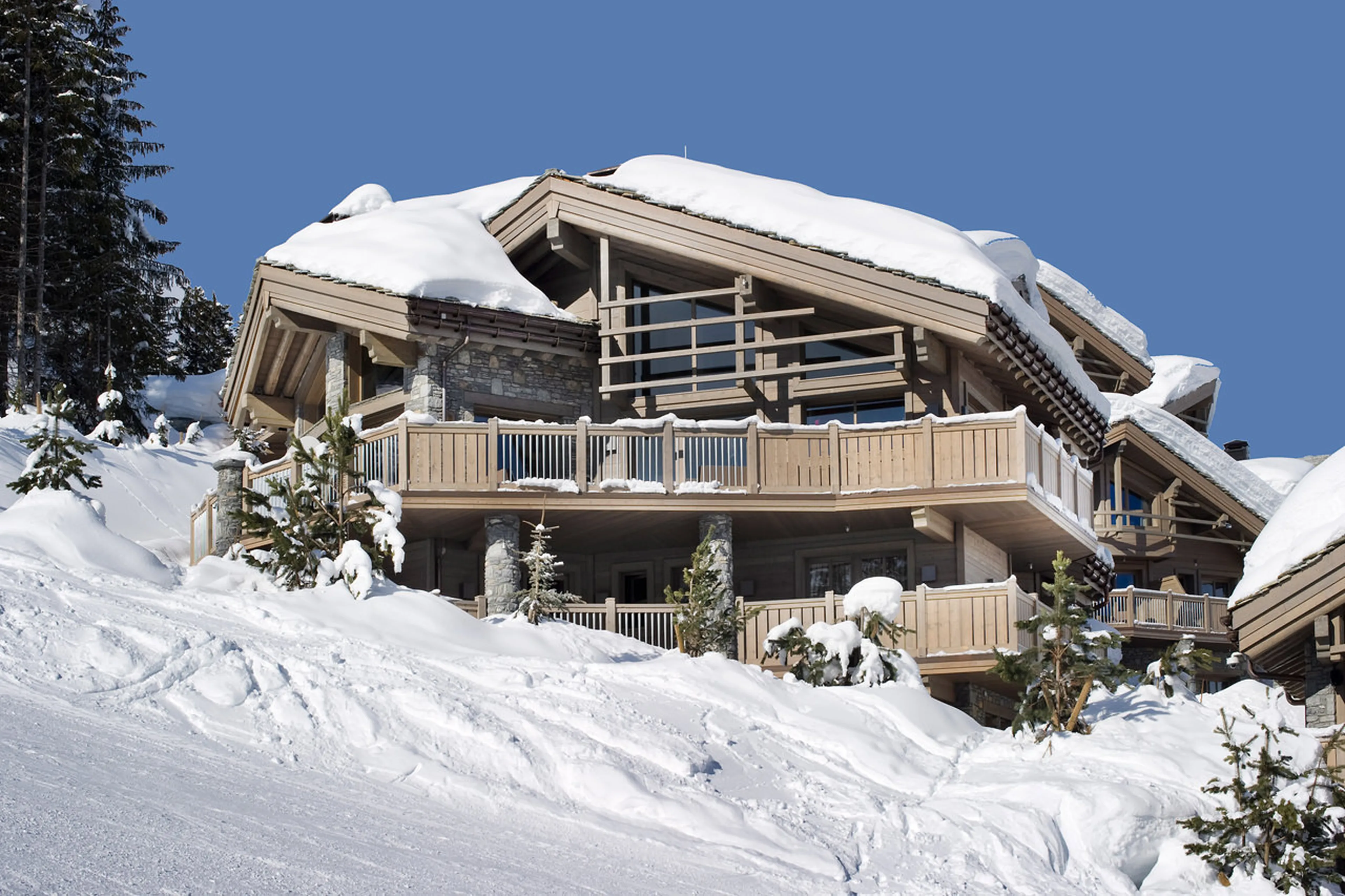 Exterior of Chalet Muztagh in Courchevel 1850