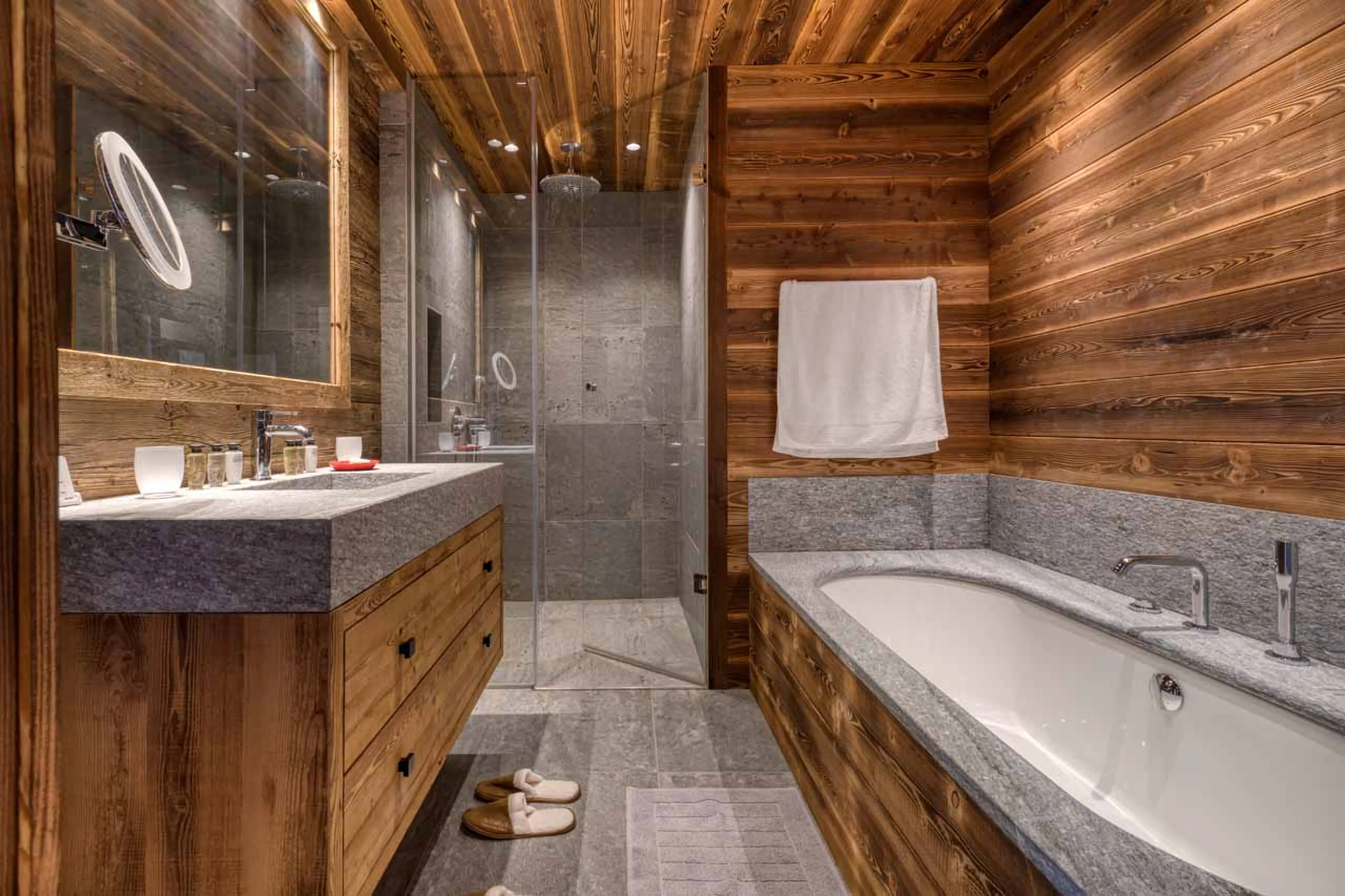 Bedroom 3 en-suite at Chalet Myriam in Meribel