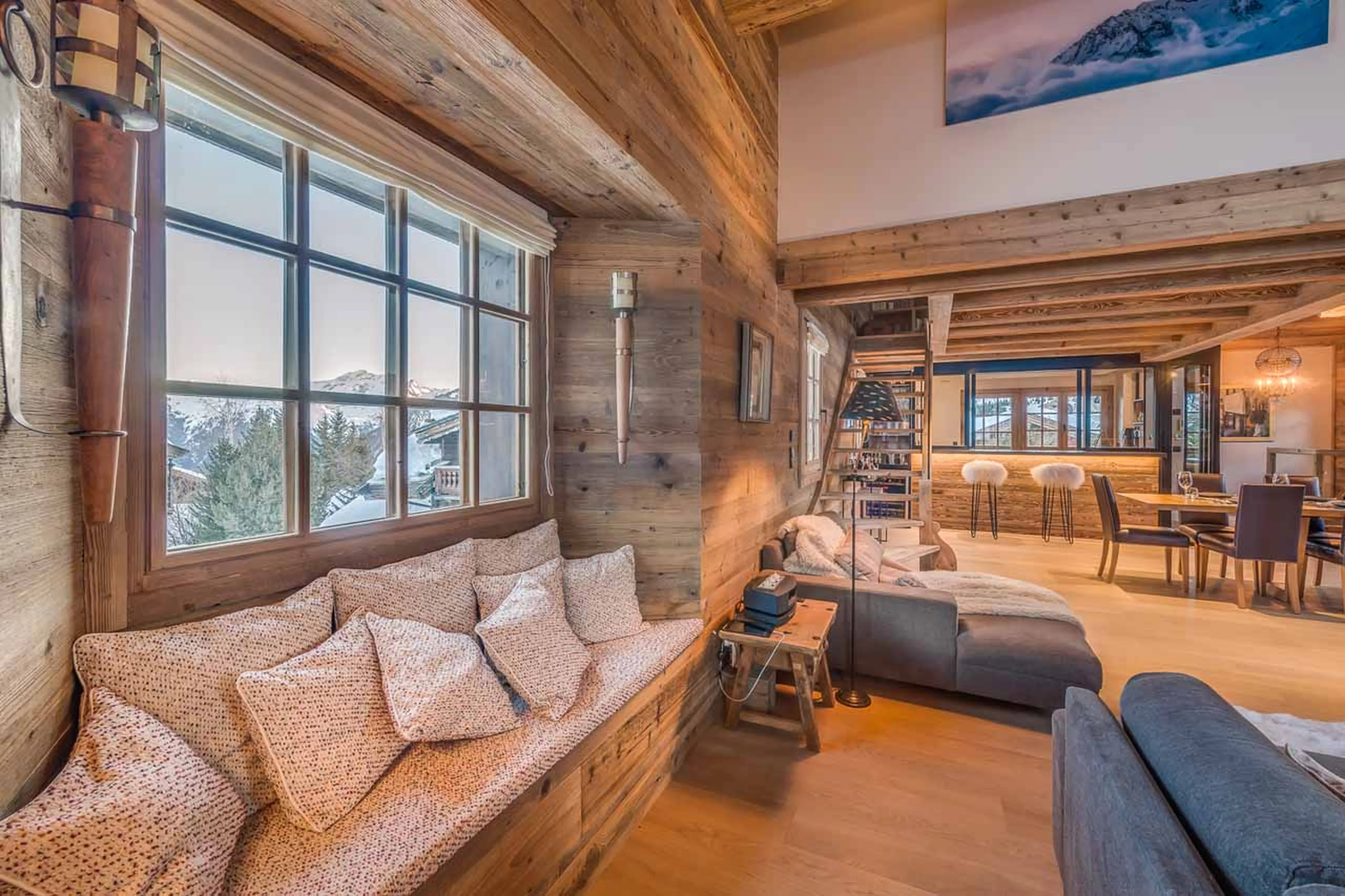 Window  seat in living area of  Chalet Le Namaste in Courchevel 1850
