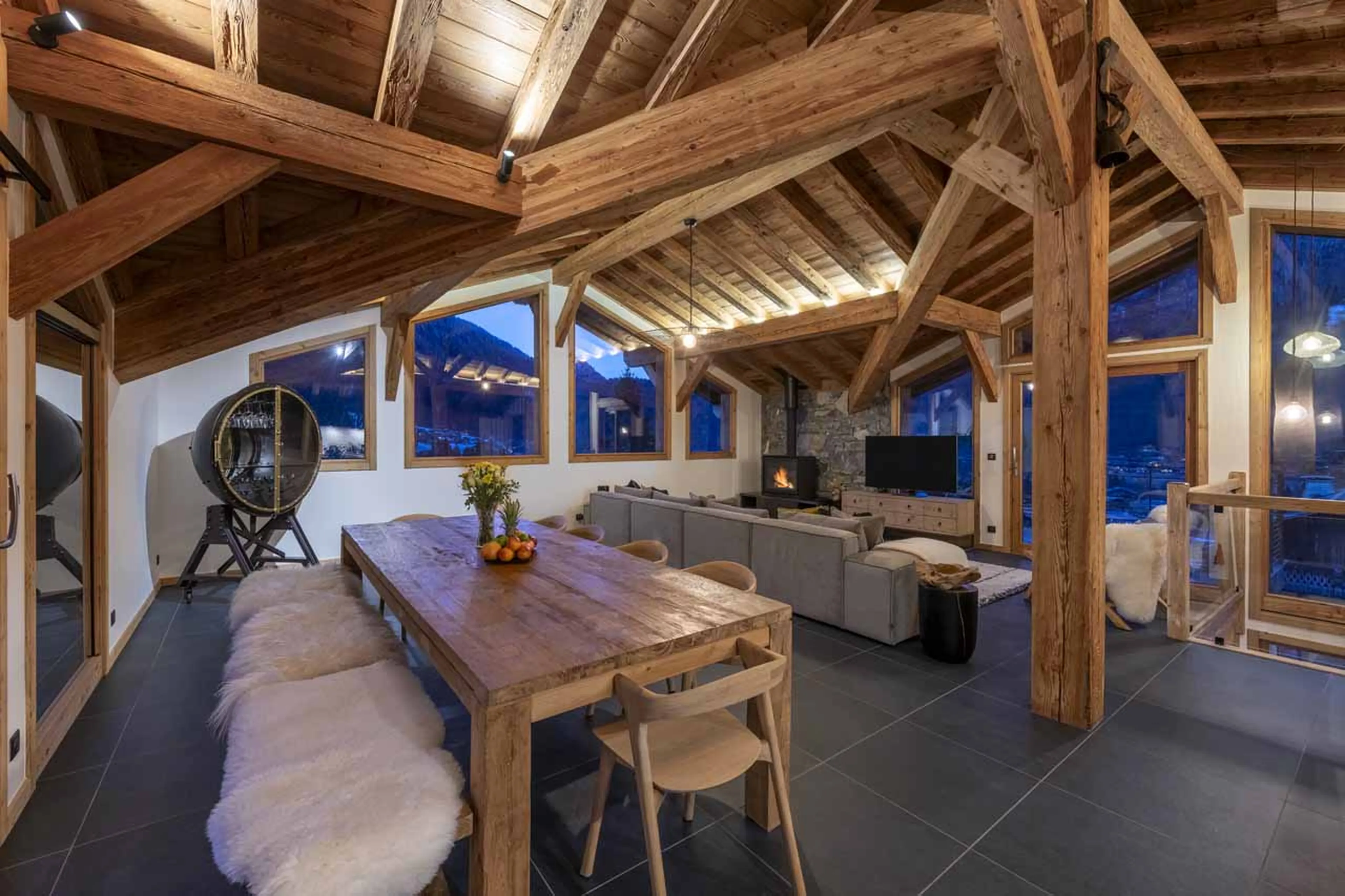 Stunning vaulted windows in Chalet Nanook, Morzine