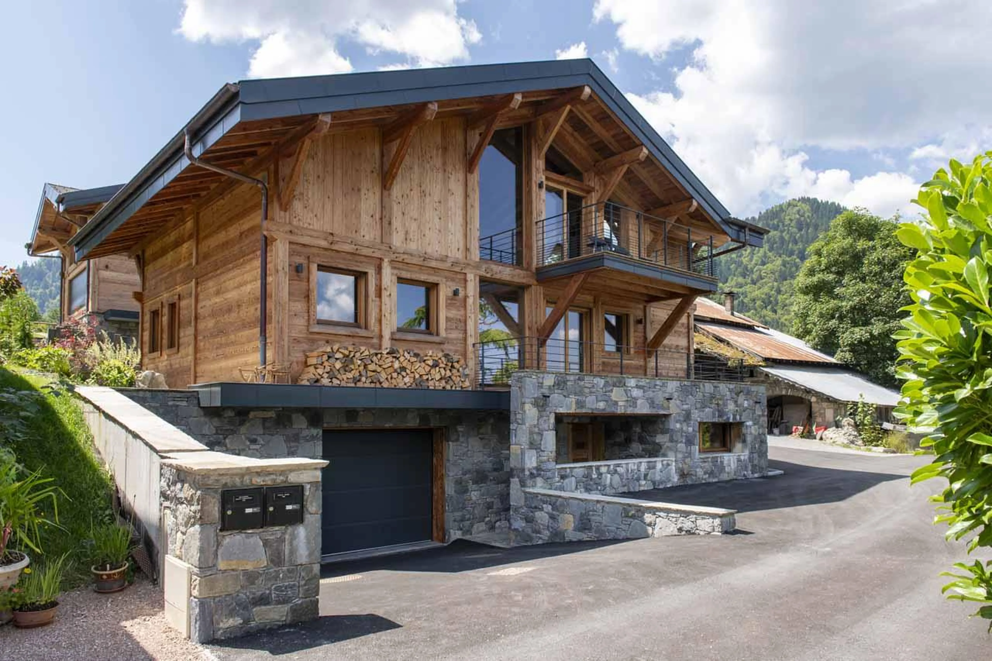 Exterior of Chalet Nanook, Morzine
