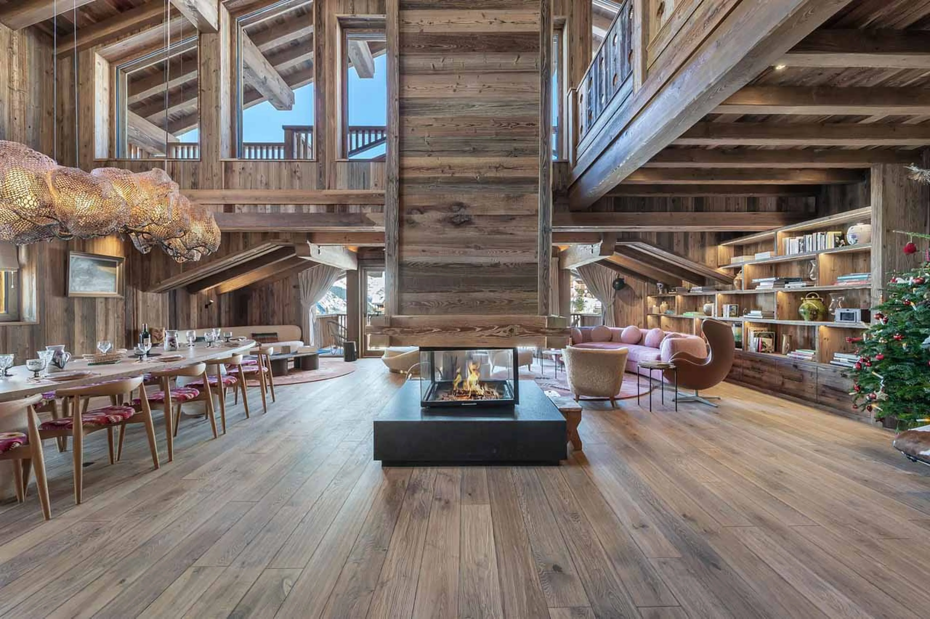 Living and dining area at Chalet Nanook in St Martin de Belleville
