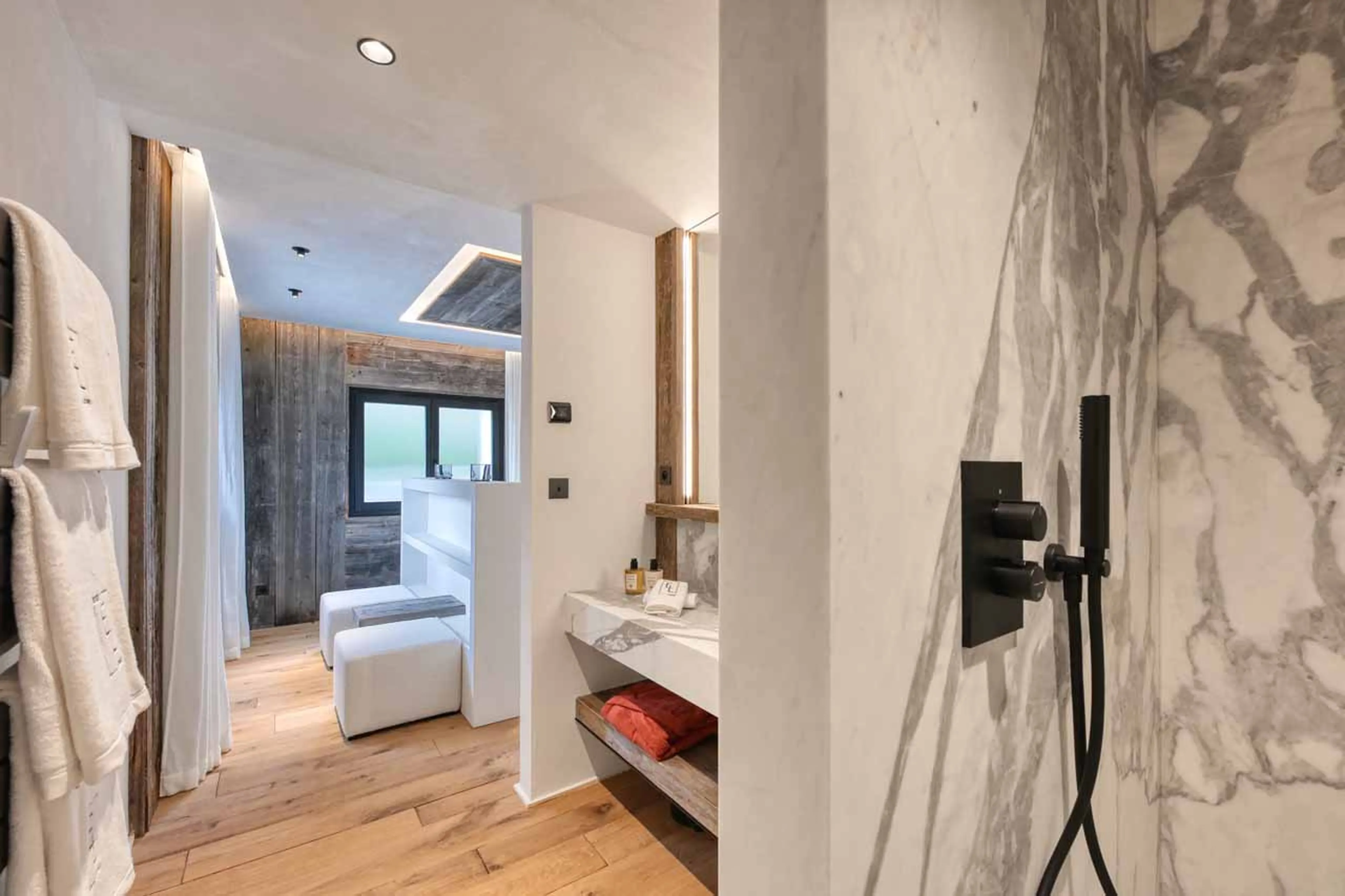 Bedroom 5 en-suite at Chalet Nebraska in Megeve
