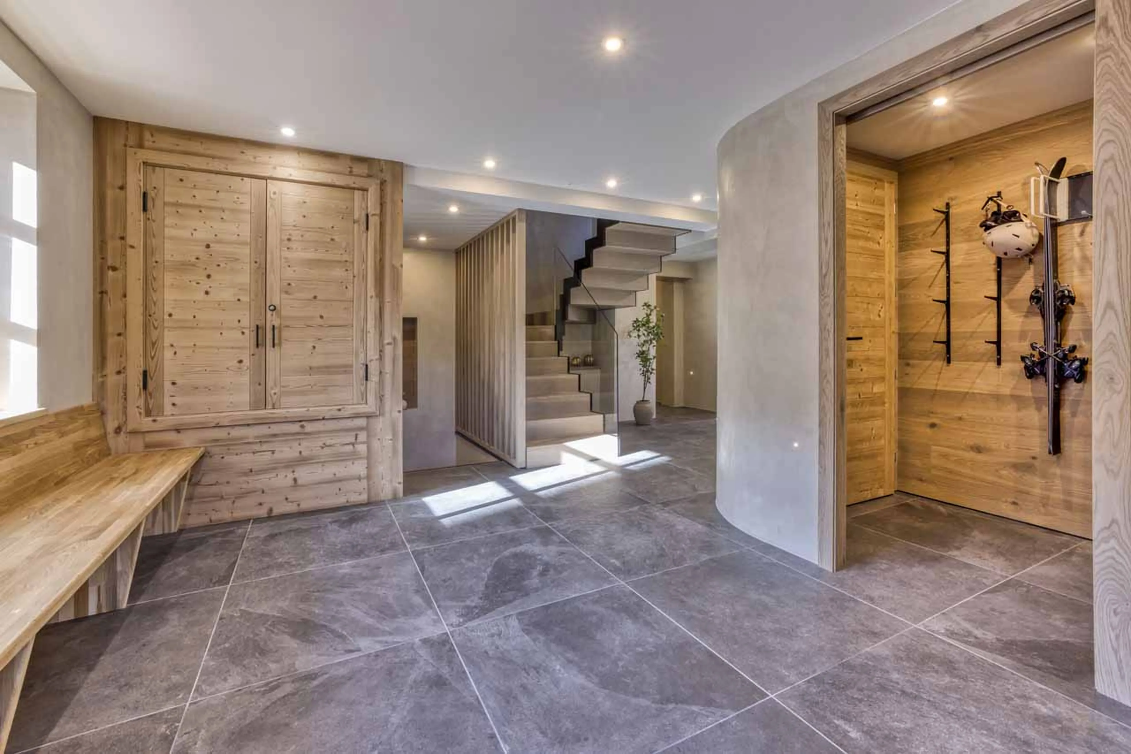 Ski room at Chalet Nid d'Hiver in Courchevel 1550