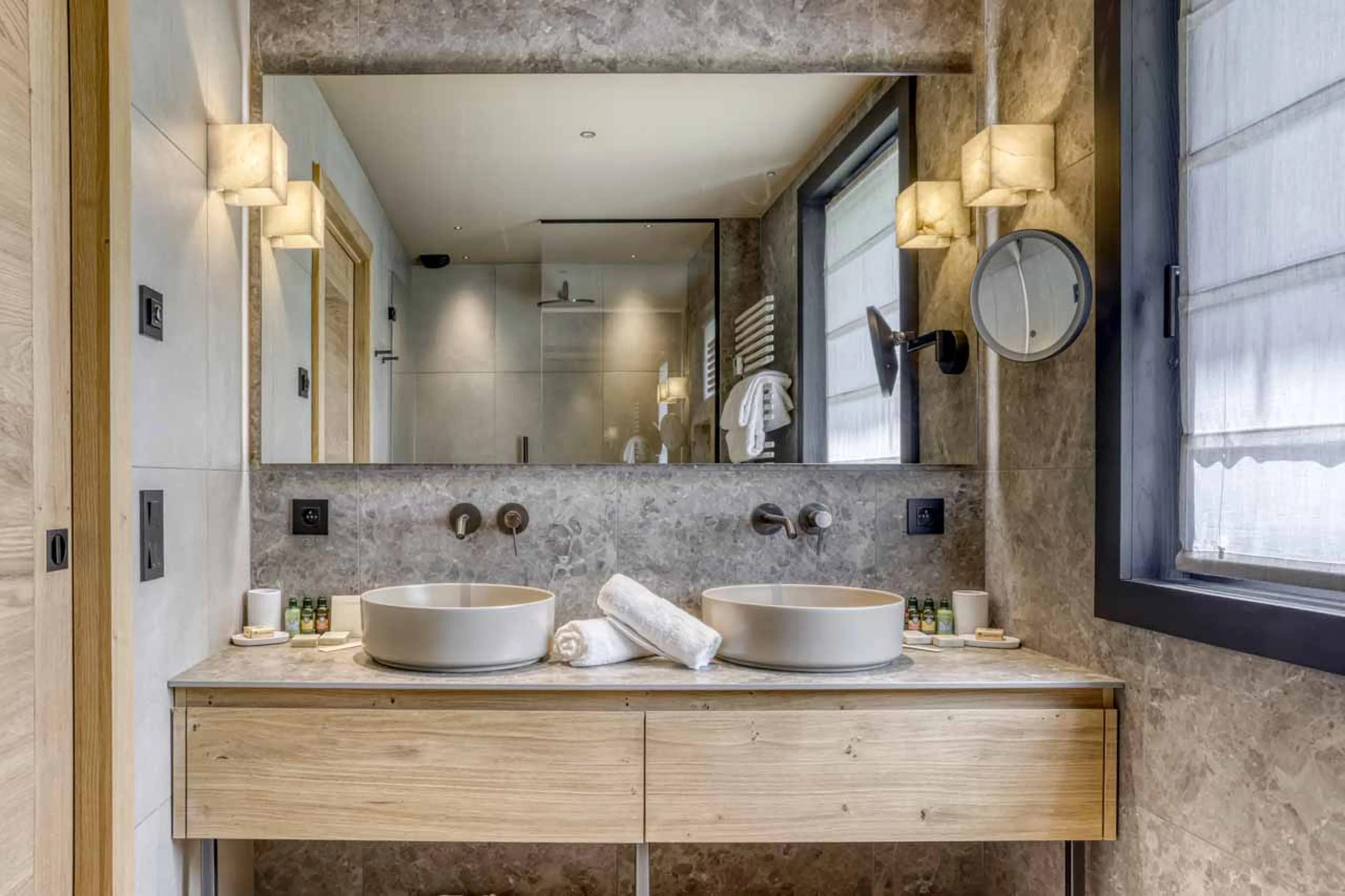 Bedroom 3 shower room at Chalet Olivier in Megeve