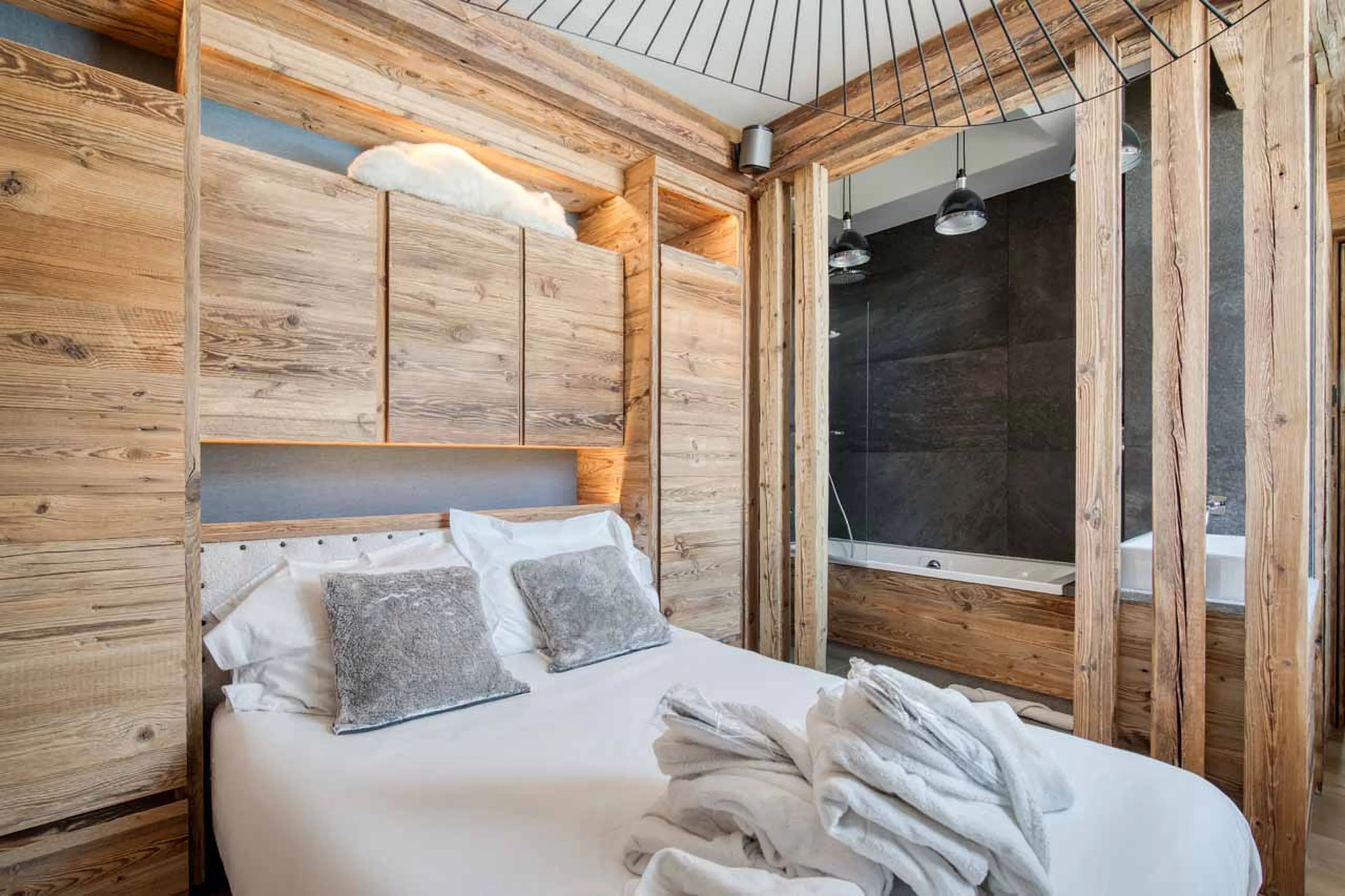 Bedroom 4 at Chalet Oly in Val d'Isere