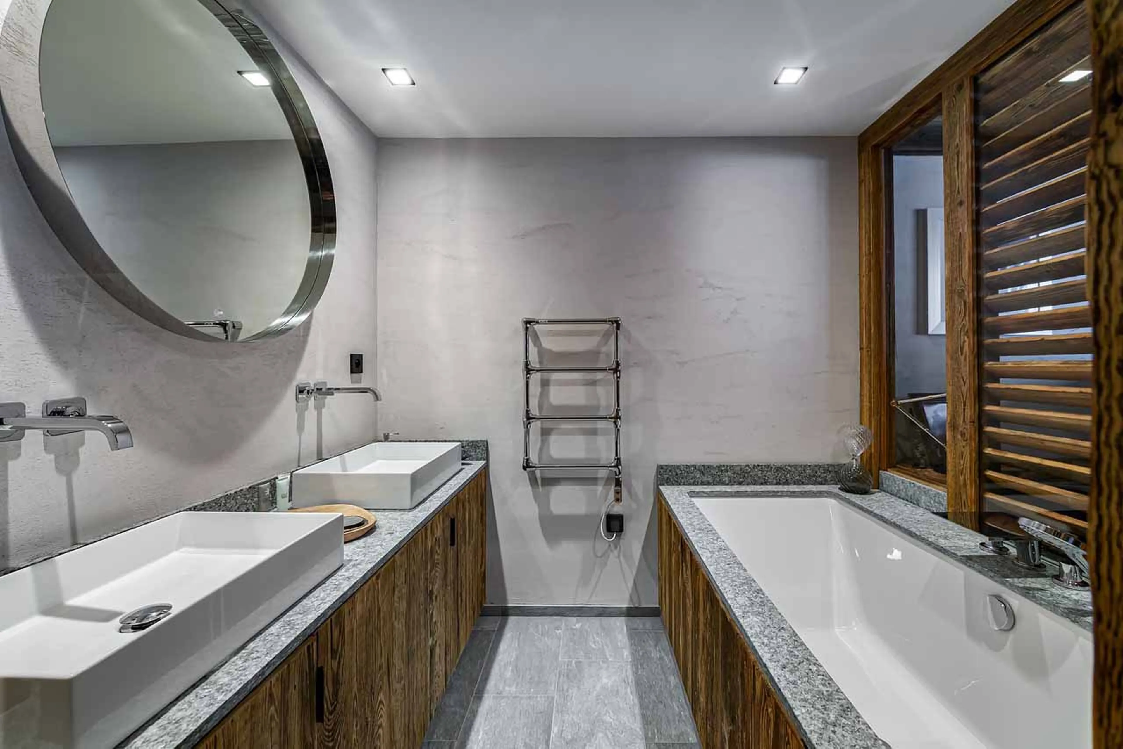 Bathroom four at Chalet Orca in Val d'Isere