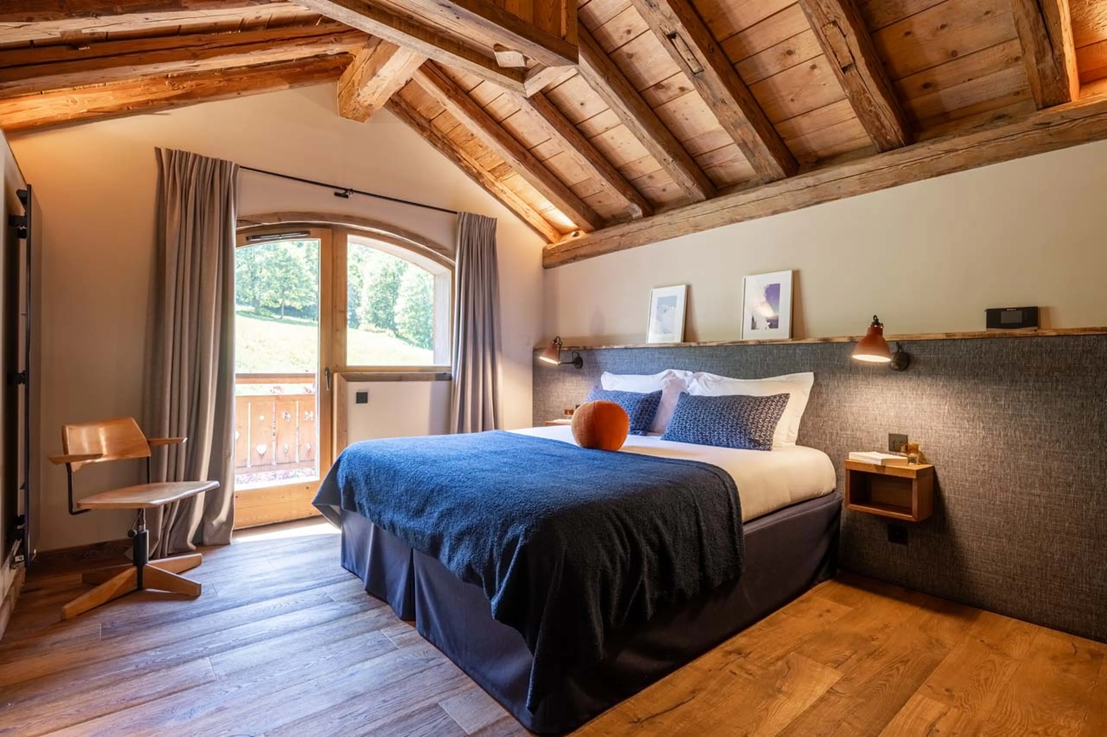 Bedroom one at Chalet L'Orchidée in Meribel