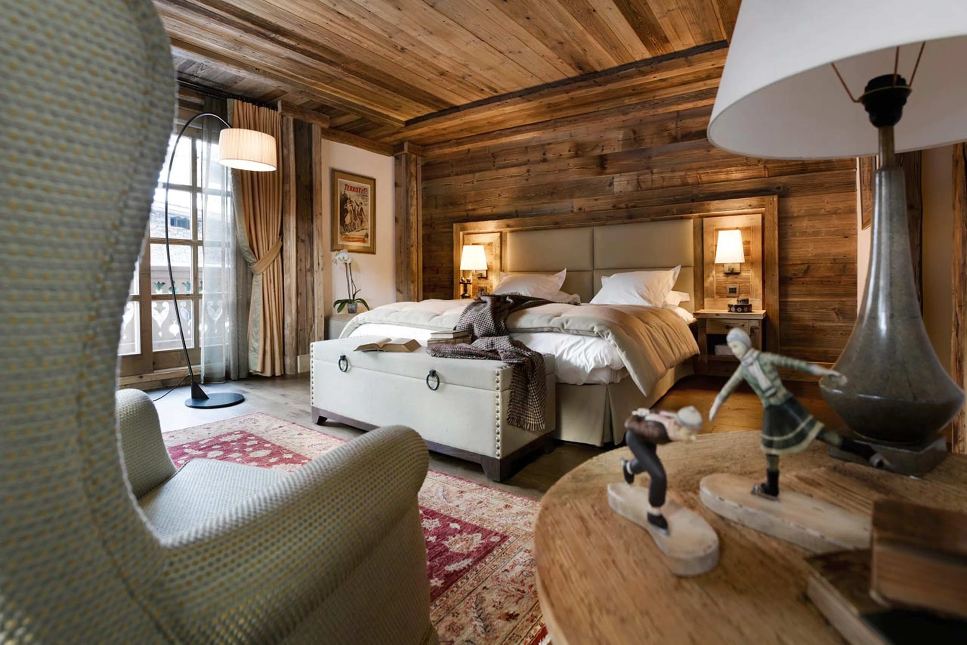 King size / twin bedroom suite of Chalet Ormello in Courchevel 1850
