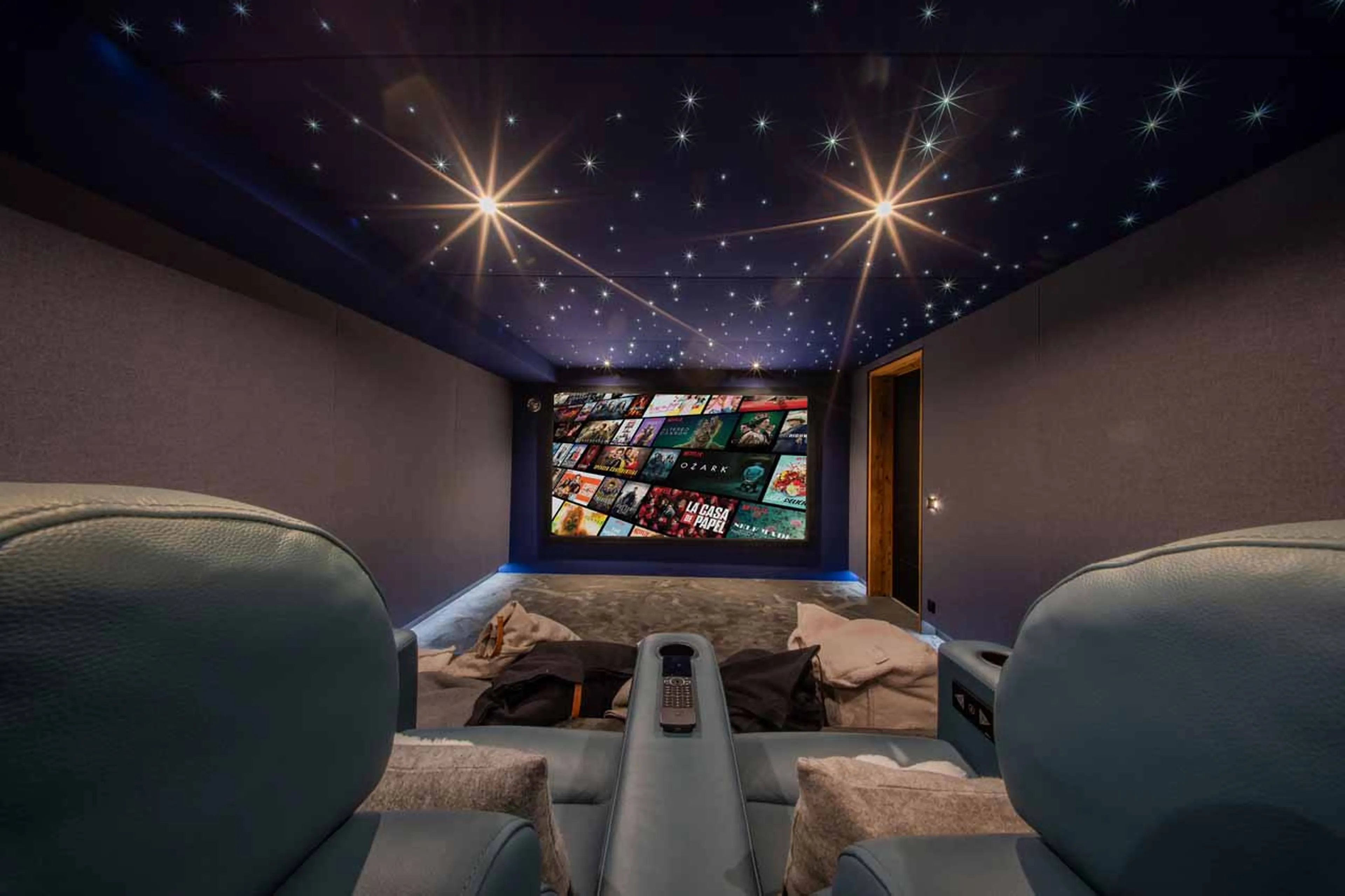Big screen in cinema room of Chalet Orso in Val d'Isere