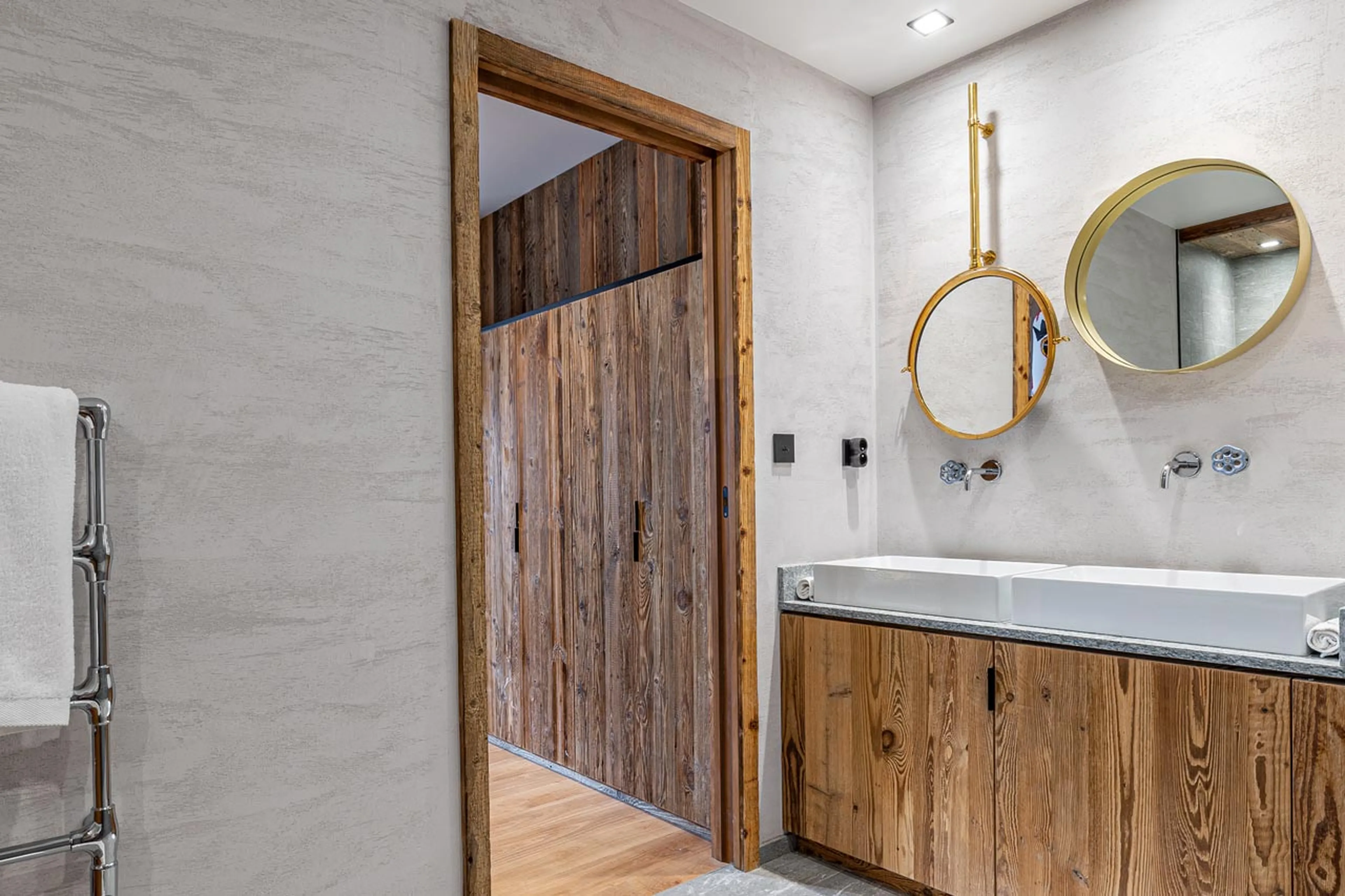 Bathroom four at Chalet Orso in Val d'Isere