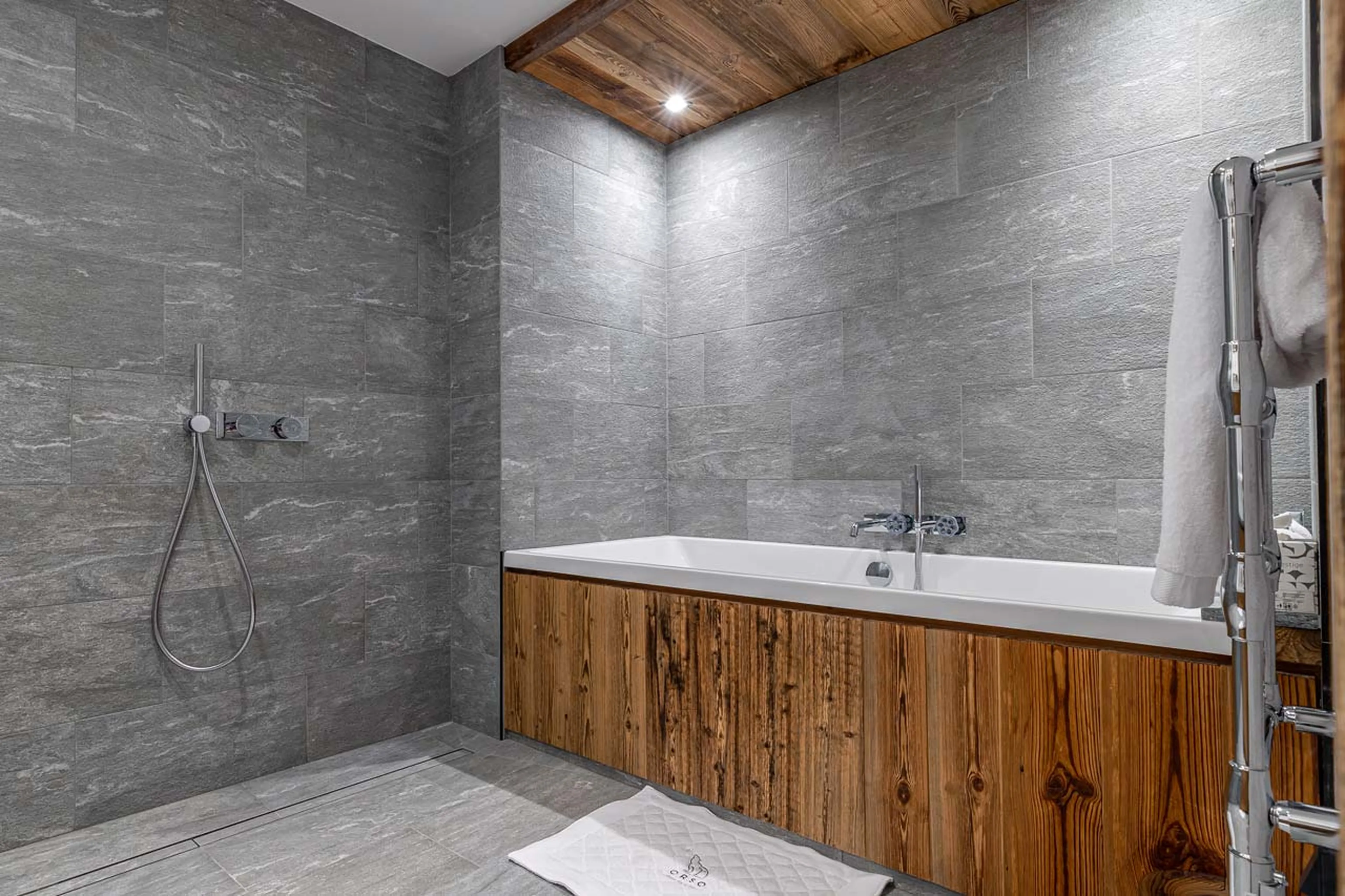 chalet-orso-val-disere-bedroom-4e