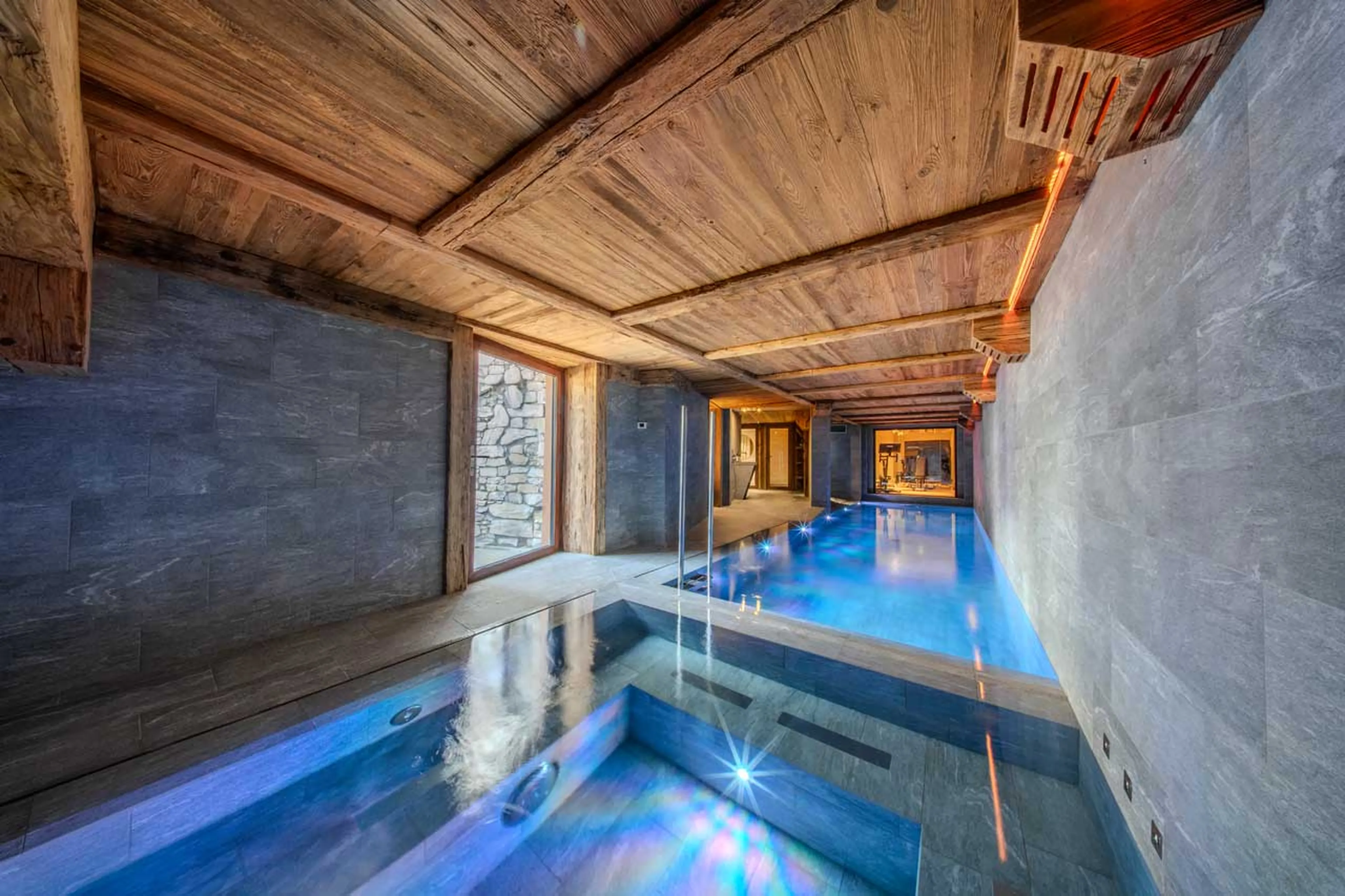 Swimming pool at Chalet Orso in Val d'Isere