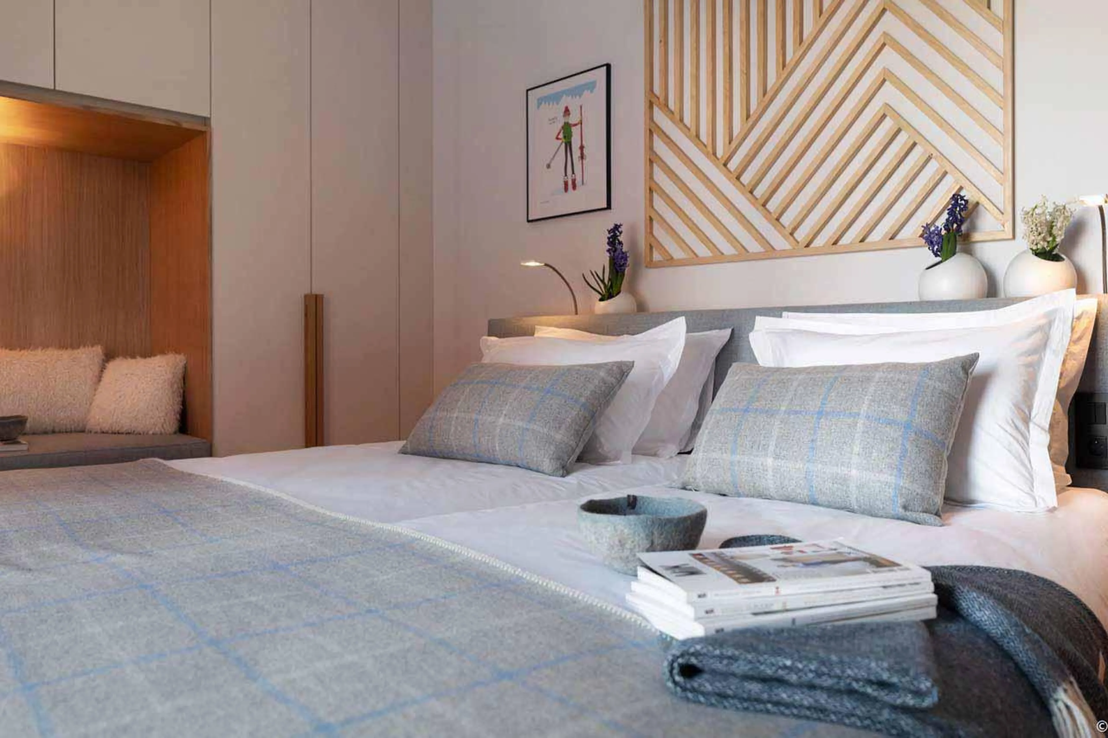 Bedroom one at Chalet Osarcs Mille 8 in Les Arcs