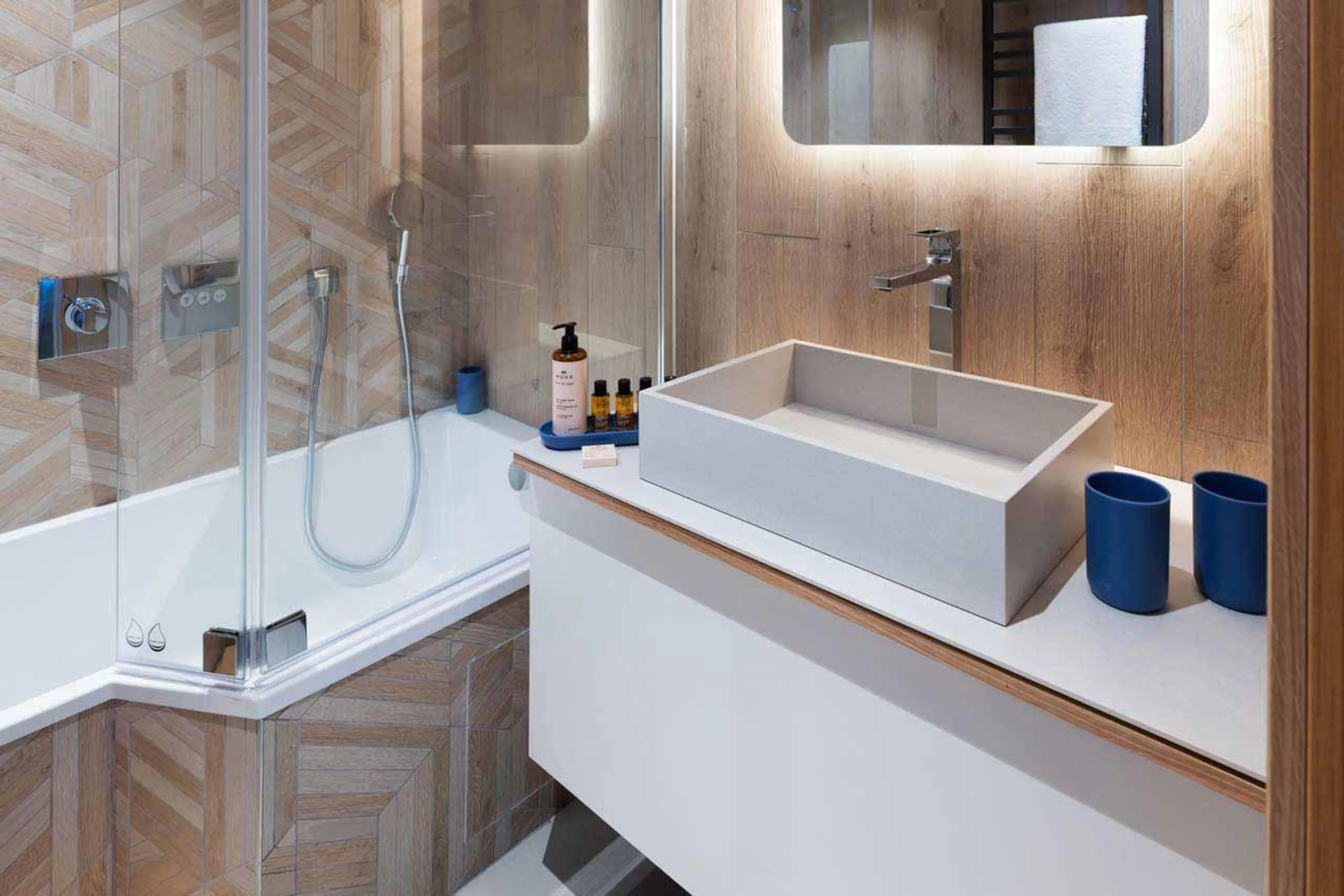 Bathroom one at Chalet Osarcs Mille 8 in Les Arcs