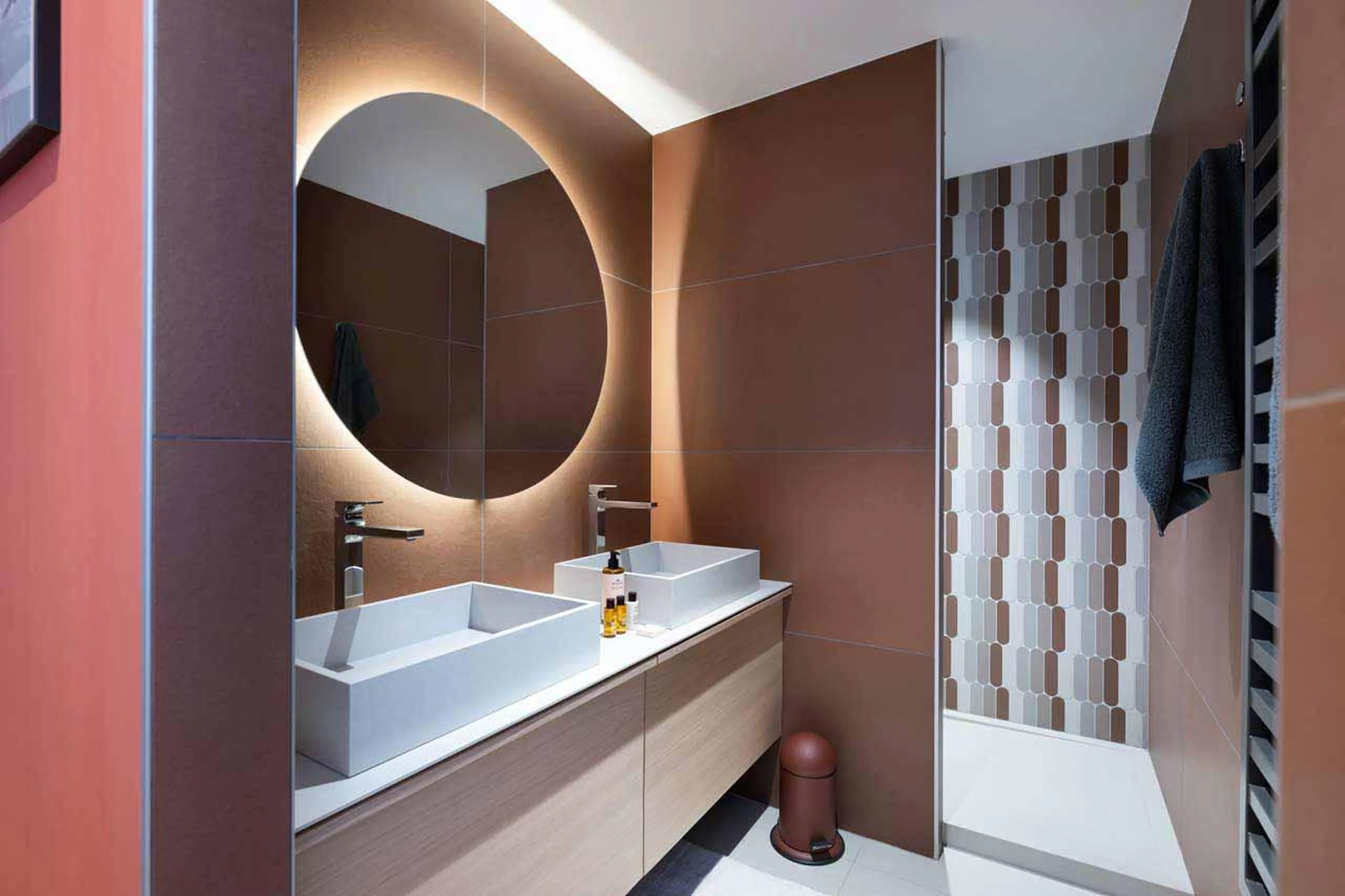 Shower room six at Chalet Osarcs Mille 8 in Les Arcs